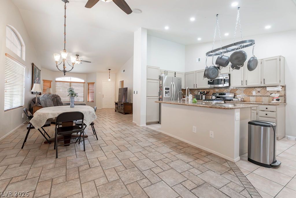 1341 Maplegrove Circle