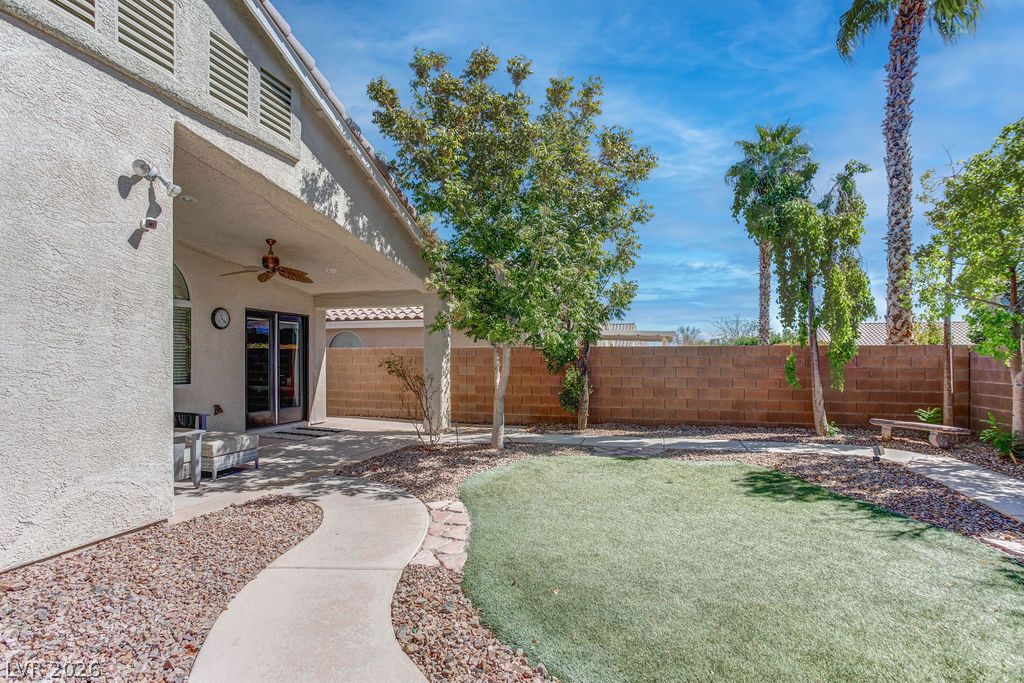 5989 Sierra Medina Avenue