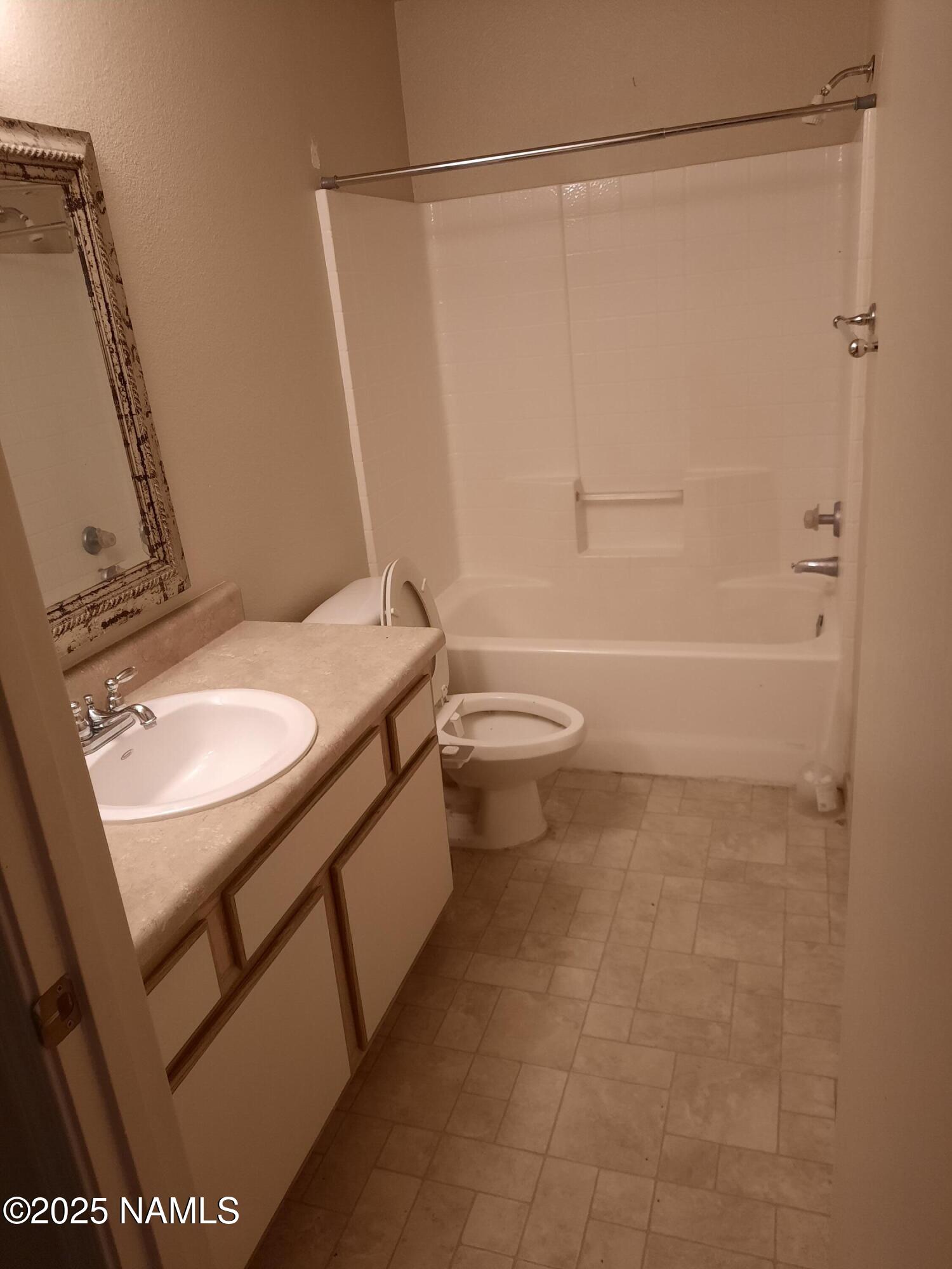 1185 W University Avenue, 229