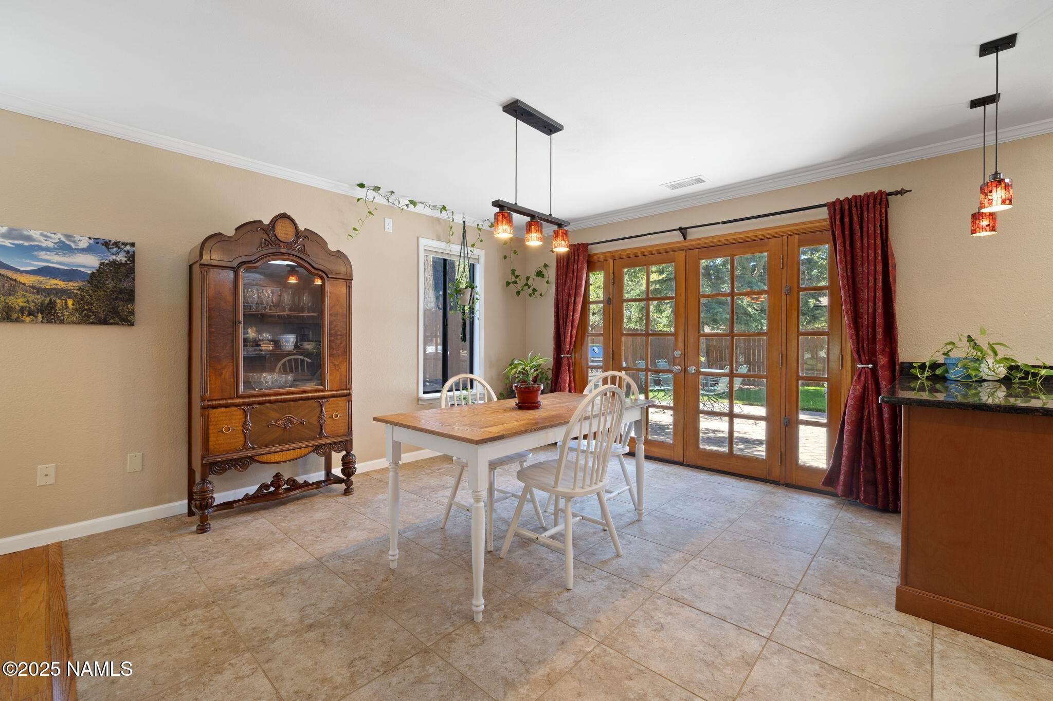 3939 N Geneva Circle