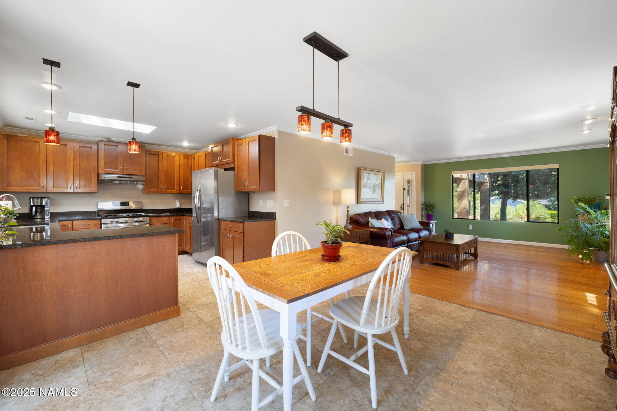 3939 N Geneva Circle