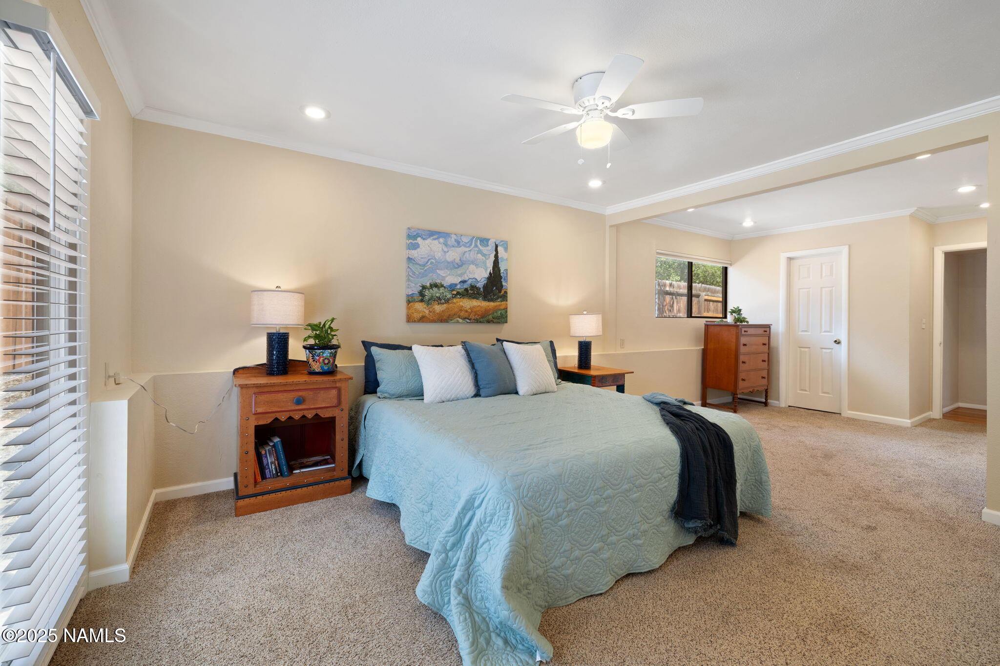 3939 N Geneva Circle