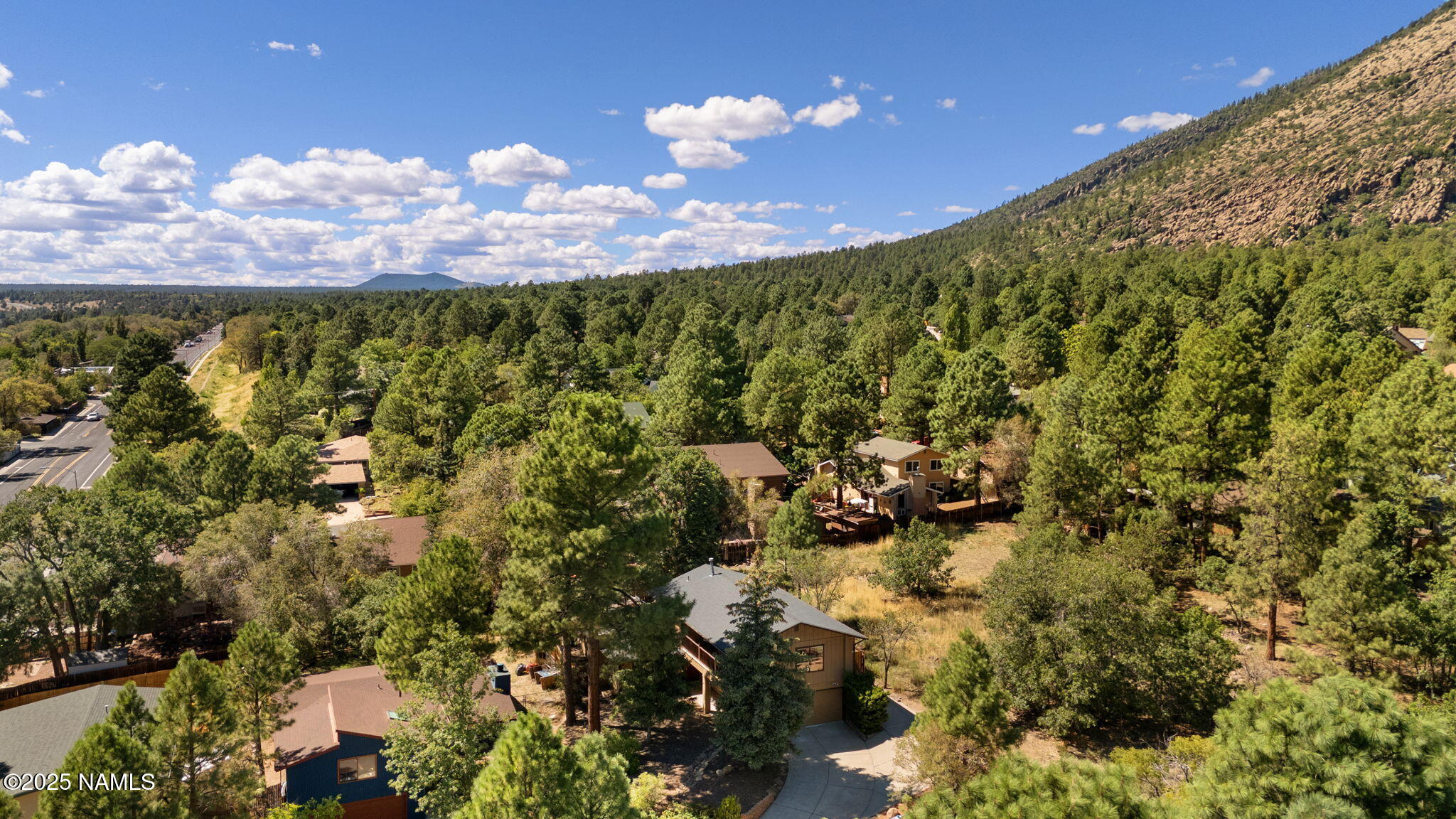 3939 N Geneva Circle