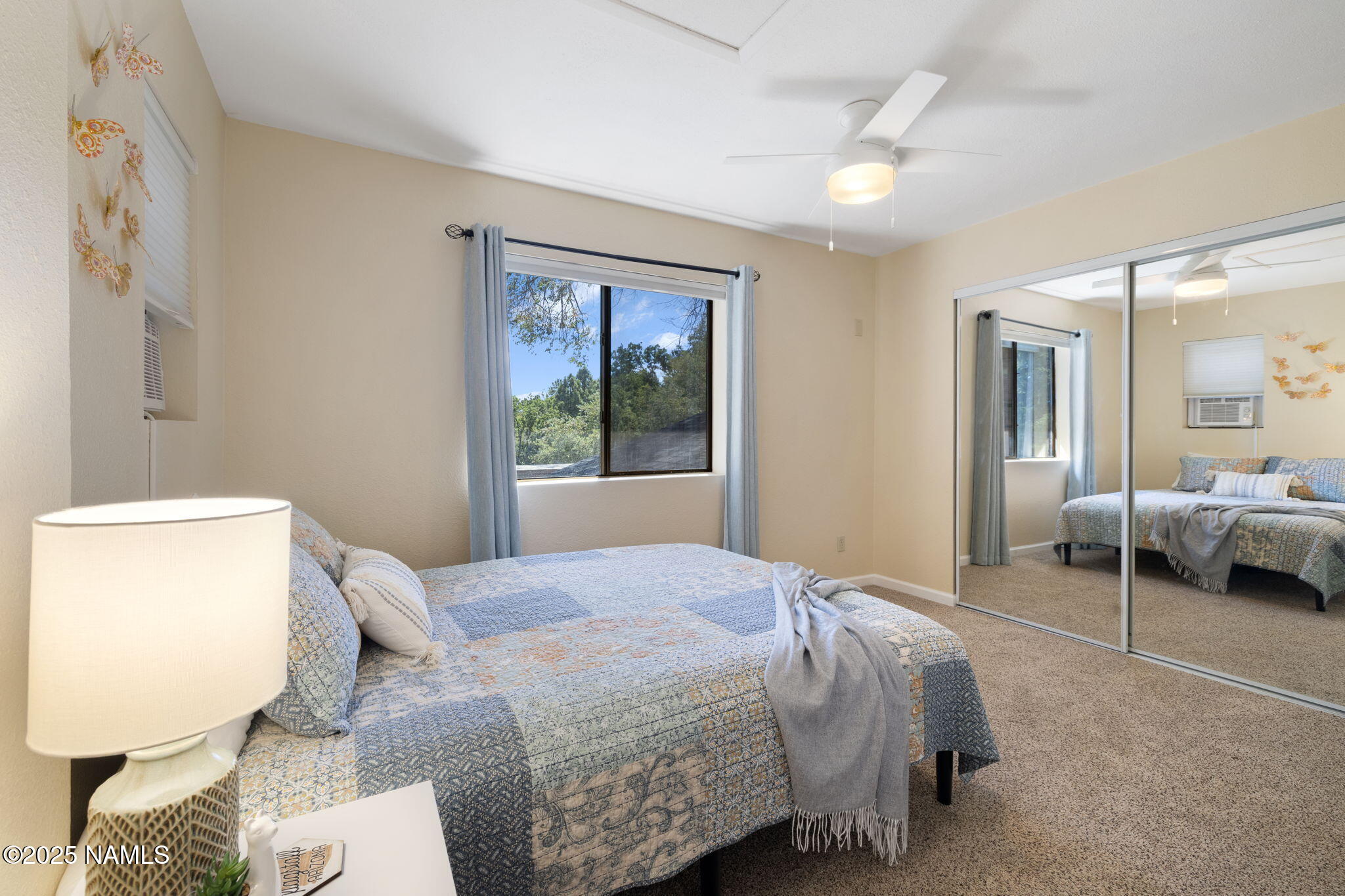 3939 N Geneva Circle