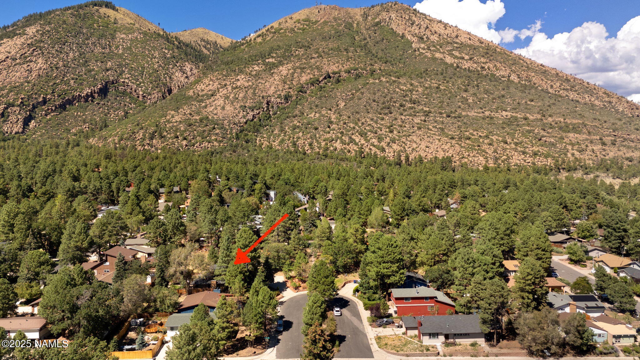 3939 N Geneva Circle