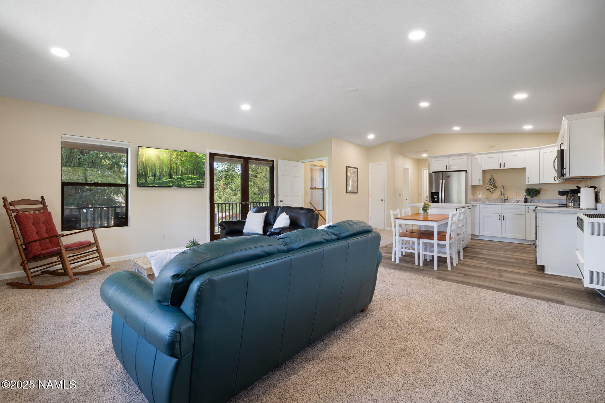 3939 N Geneva Circle