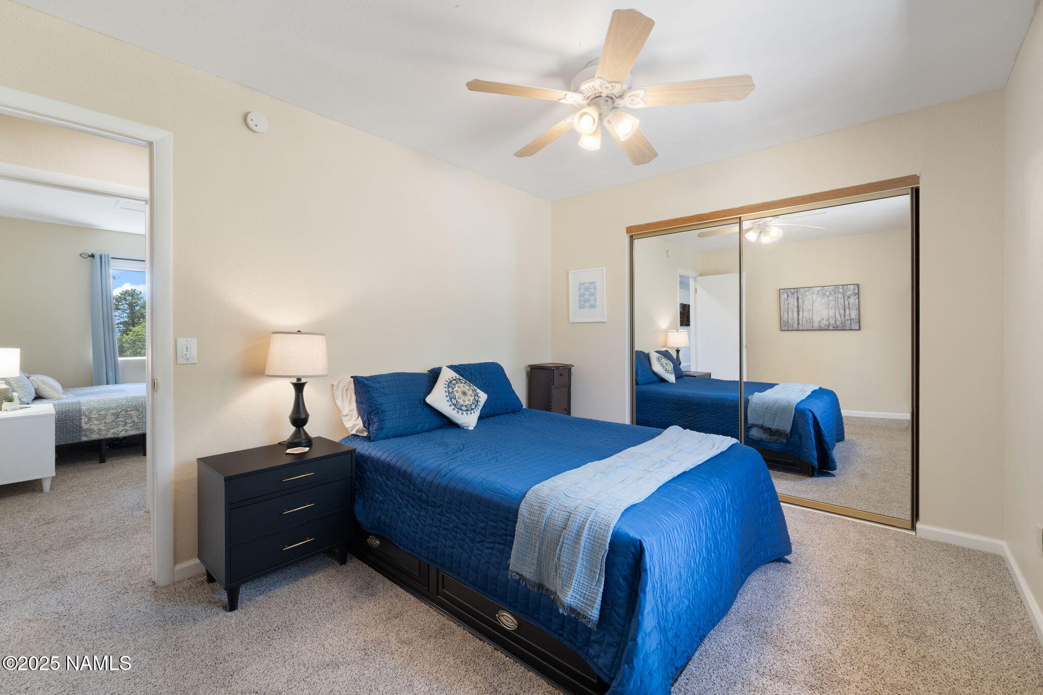 3939 N Geneva Circle