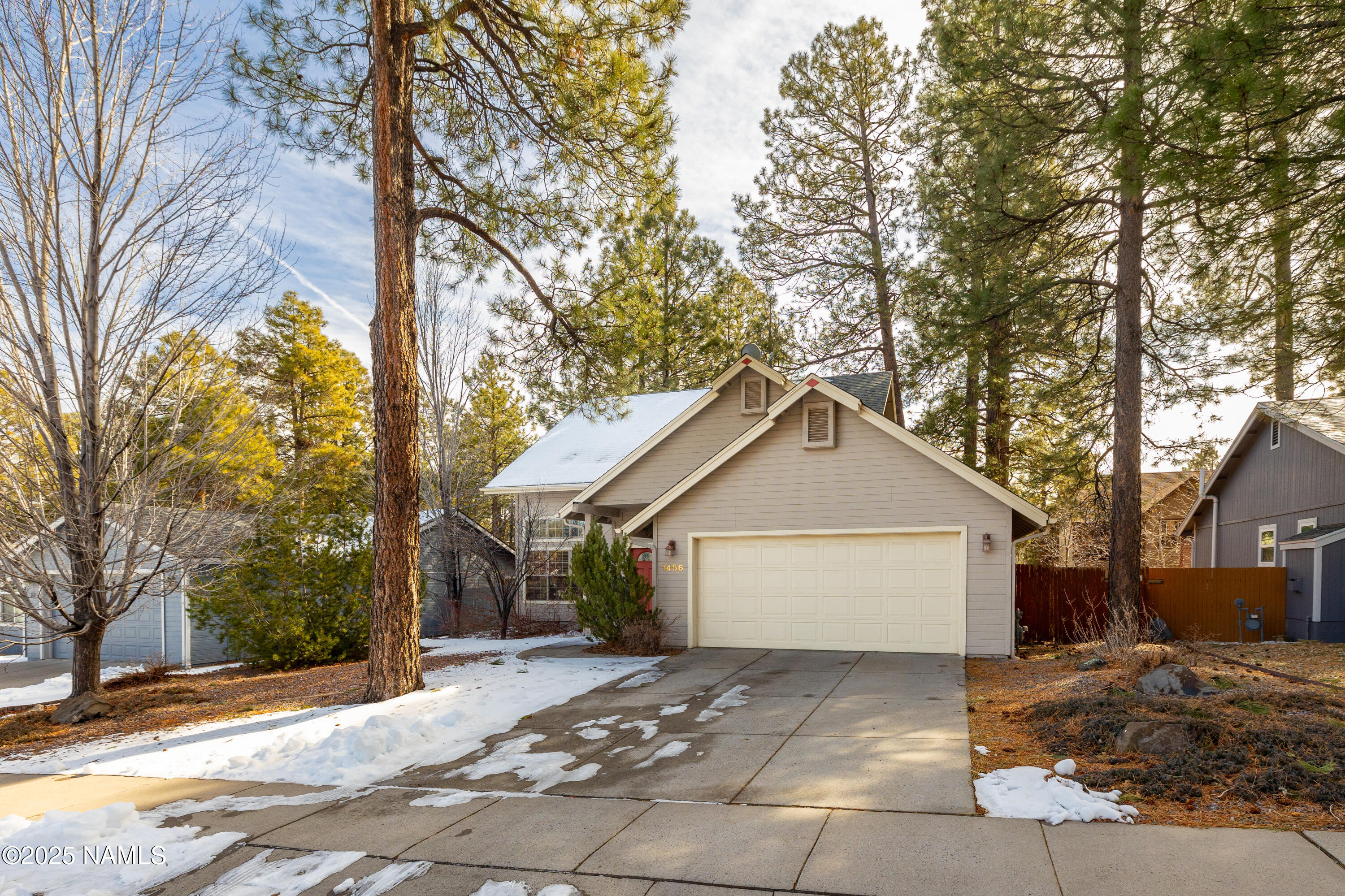 1456 W Weston Trail