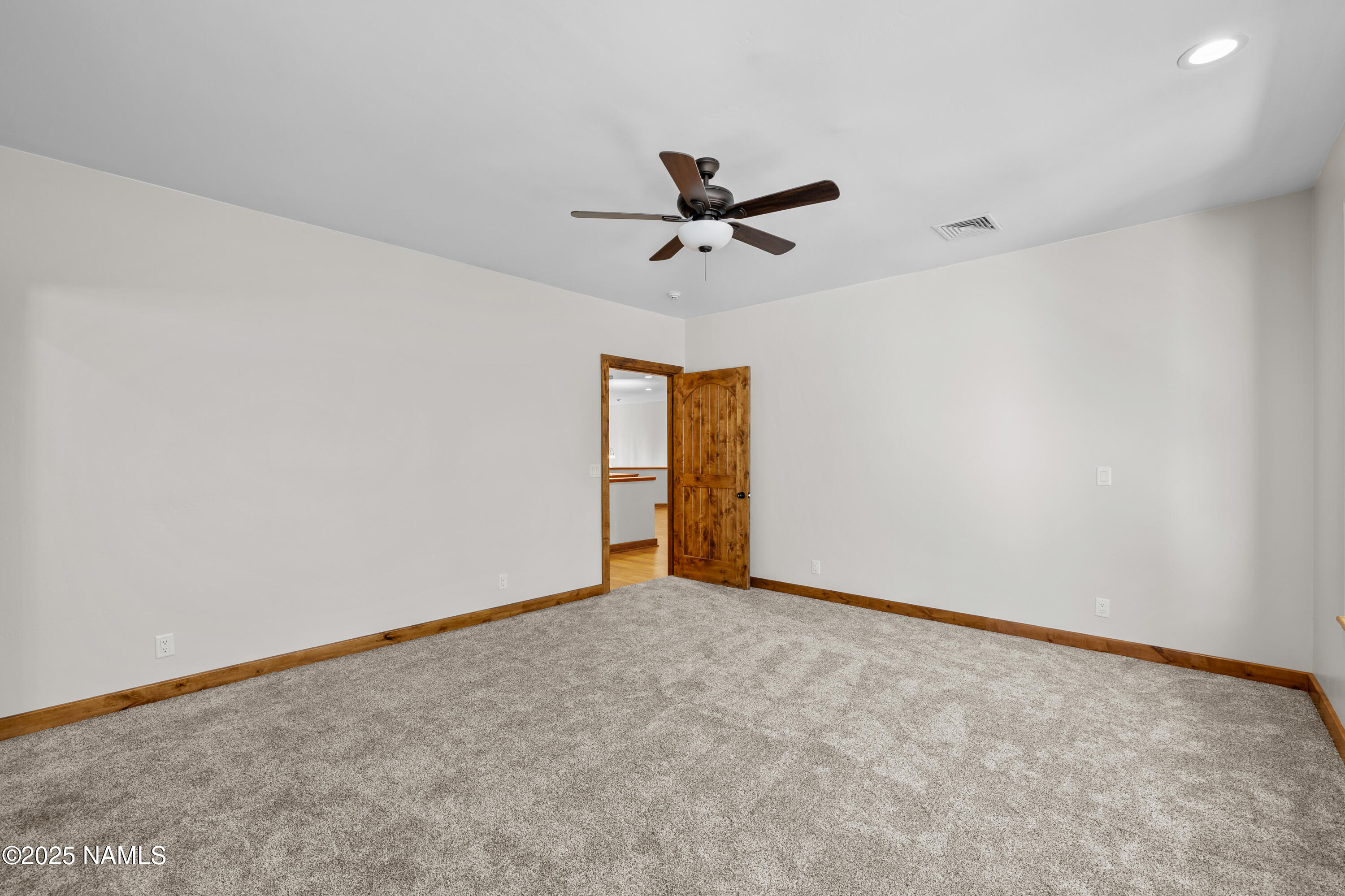 4613 S Bedrock Trail