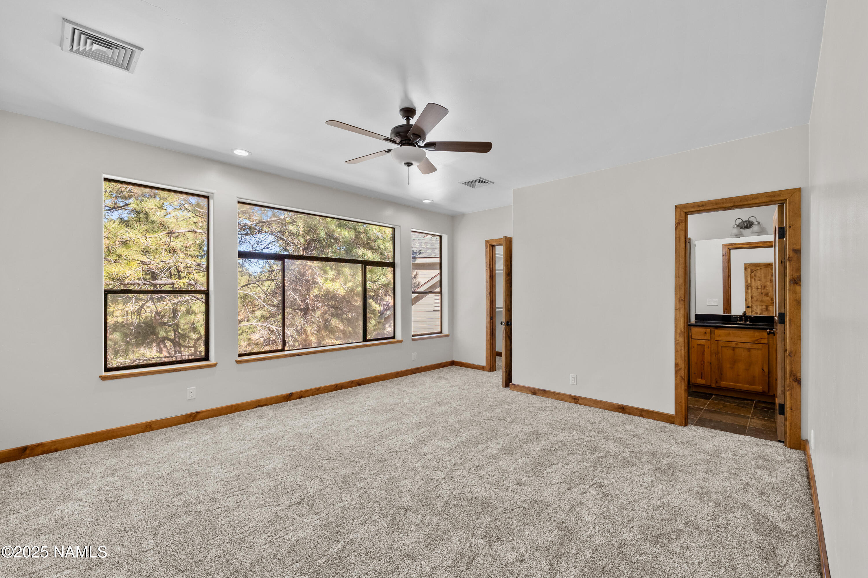 4613 S Bedrock Trail