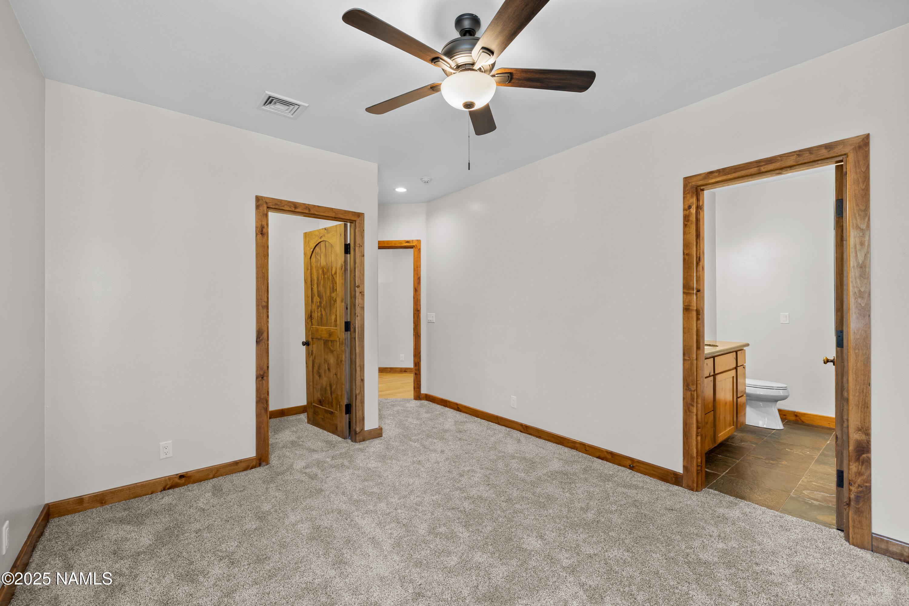 4613 S Bedrock Trail