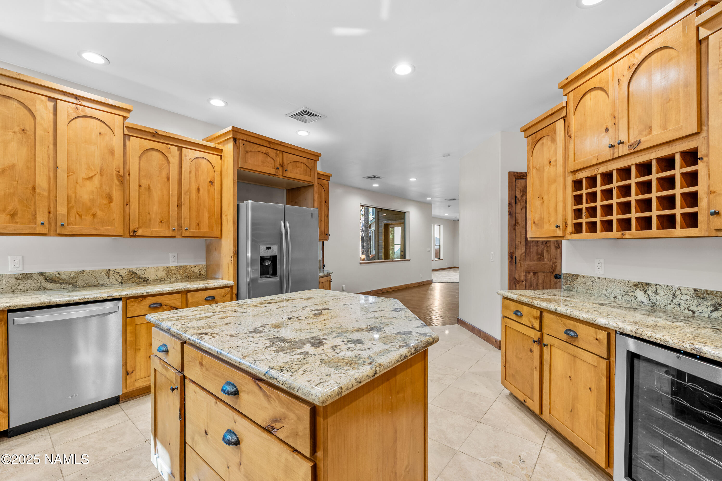 4613 S Bedrock Trail