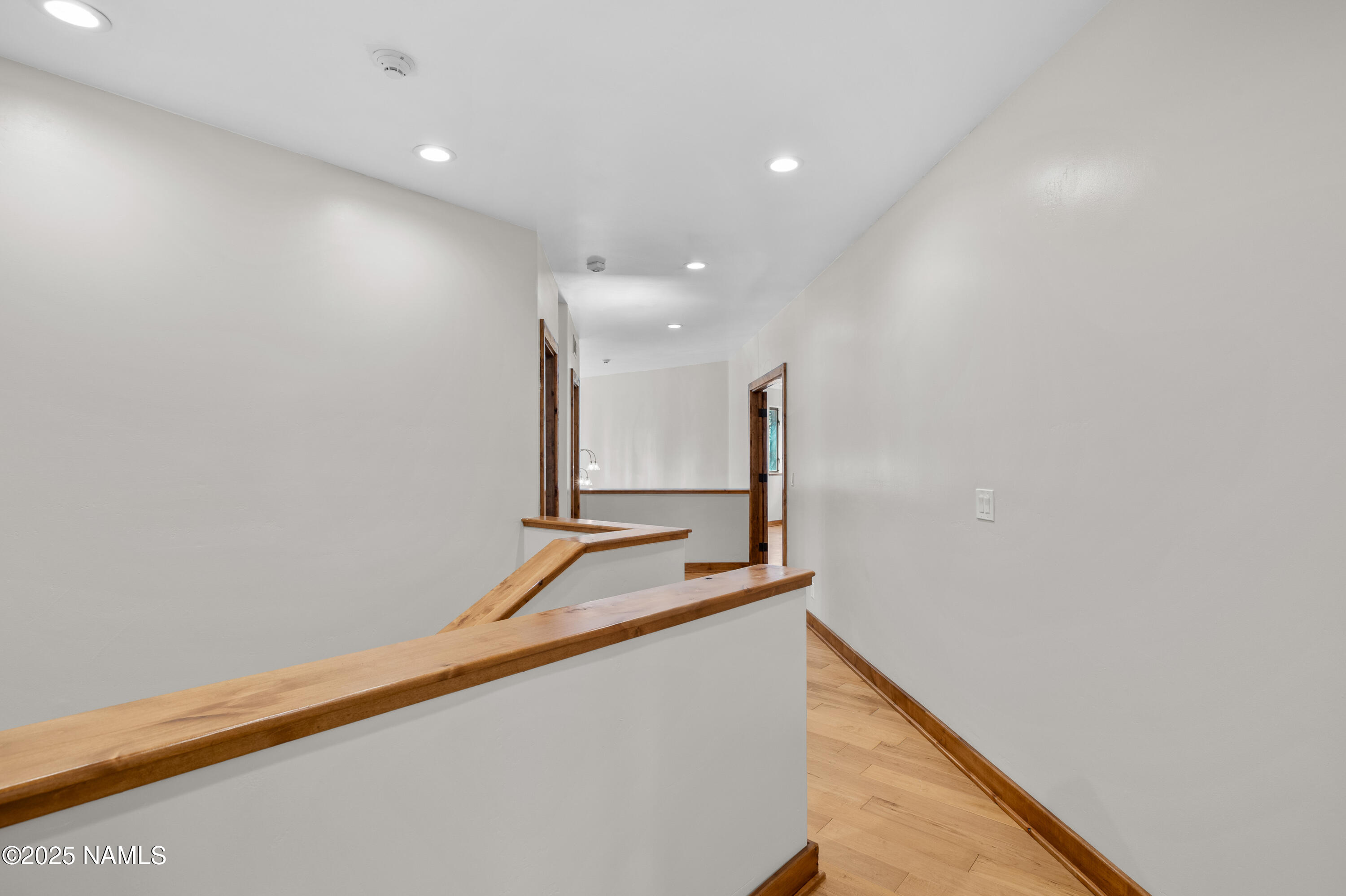 4613 S Bedrock Trail