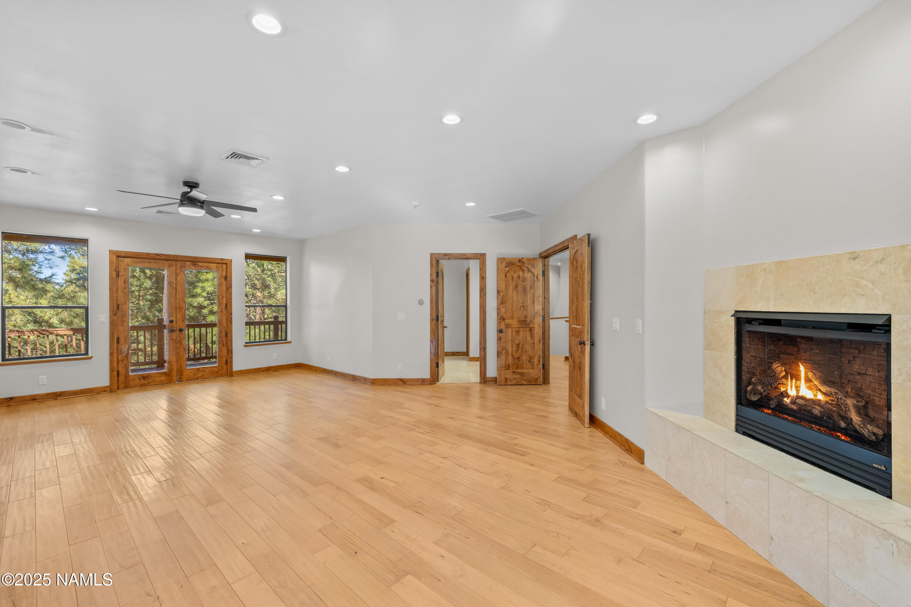 4613 S Bedrock Trail