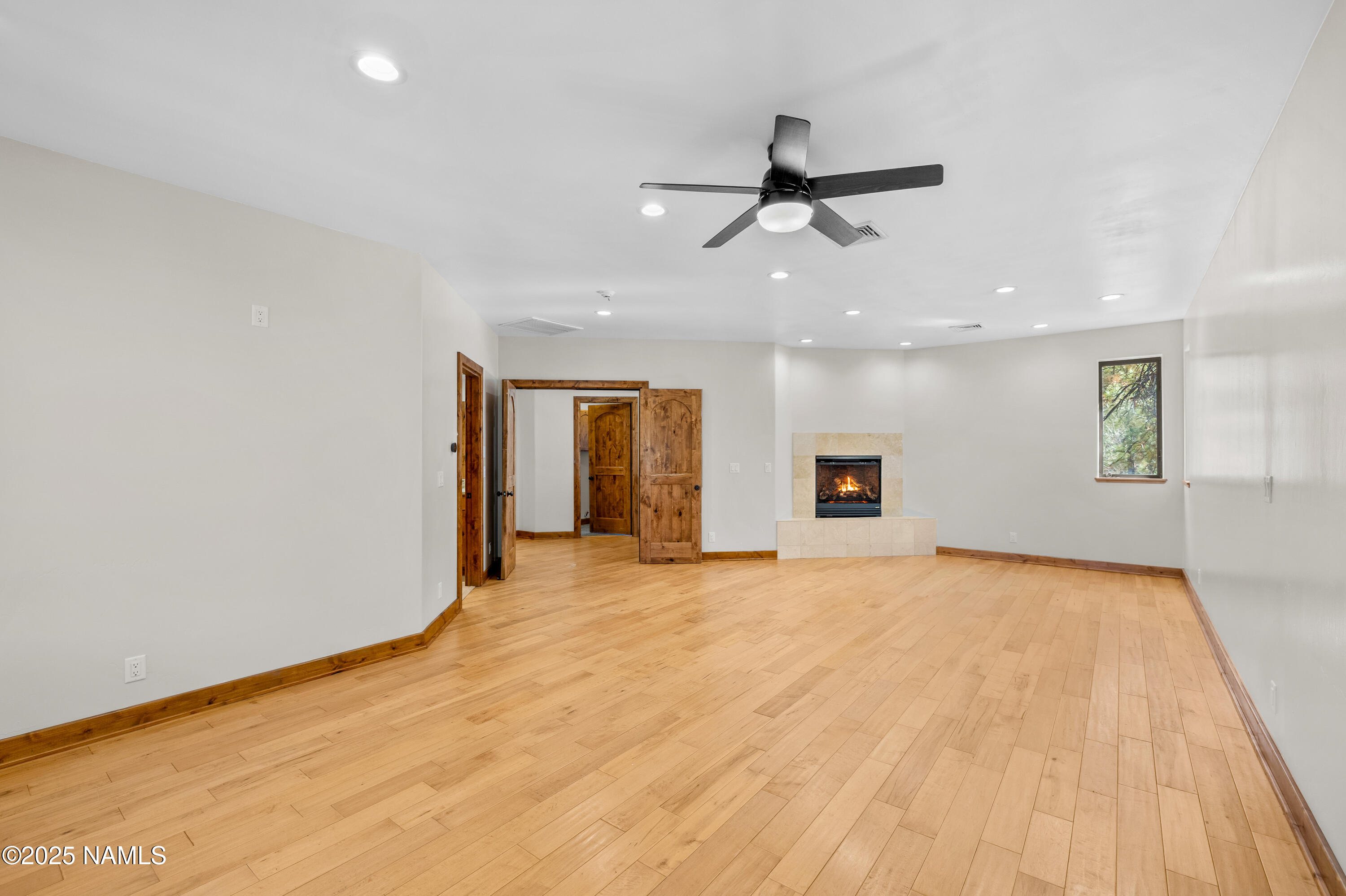 4613 S Bedrock Trail