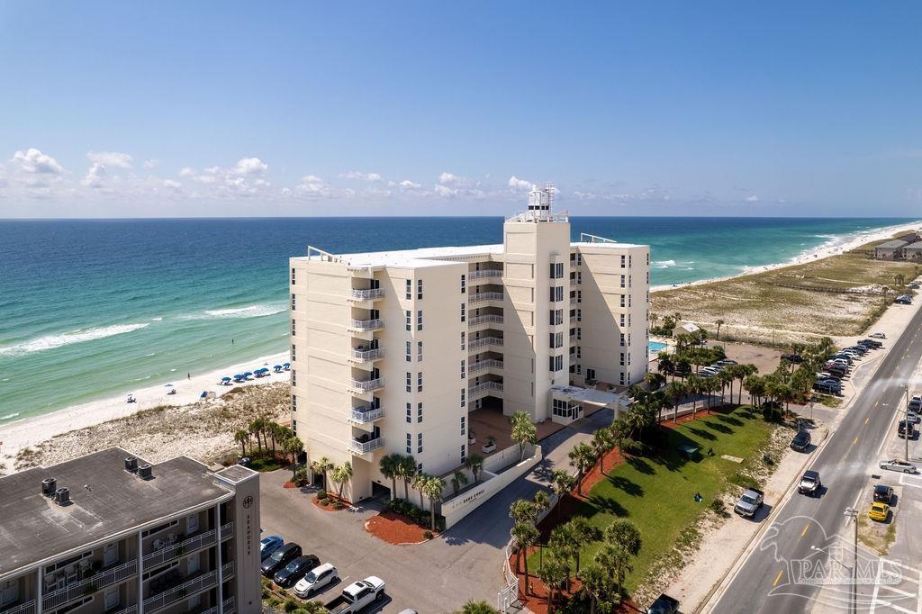 999 Ft Pickens Rd # 202