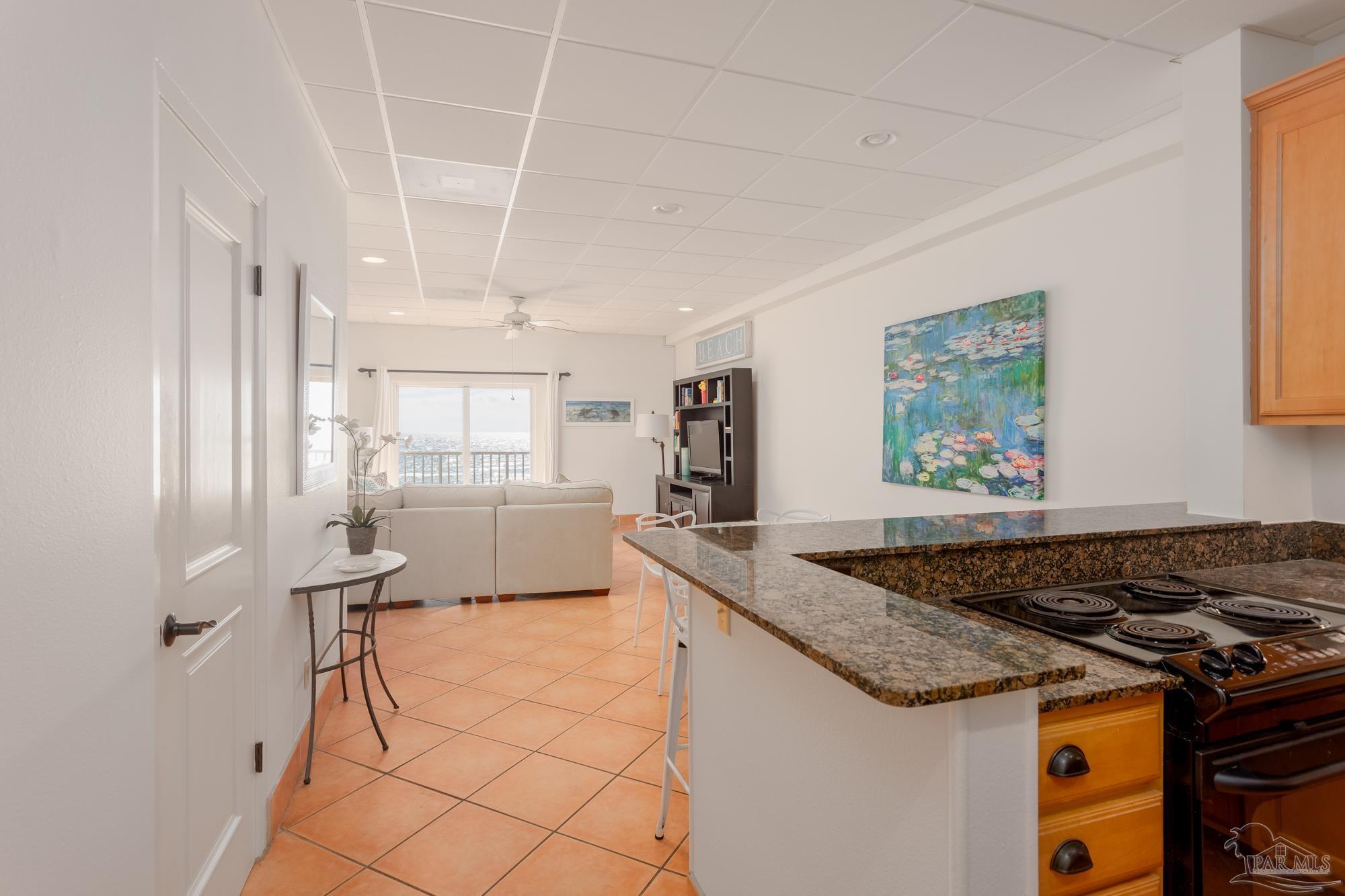 999 Ft Pickens Rd # 202