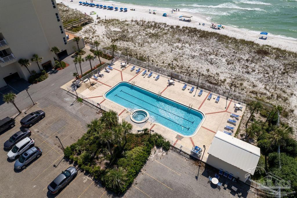 999 Ft Pickens Rd # 202