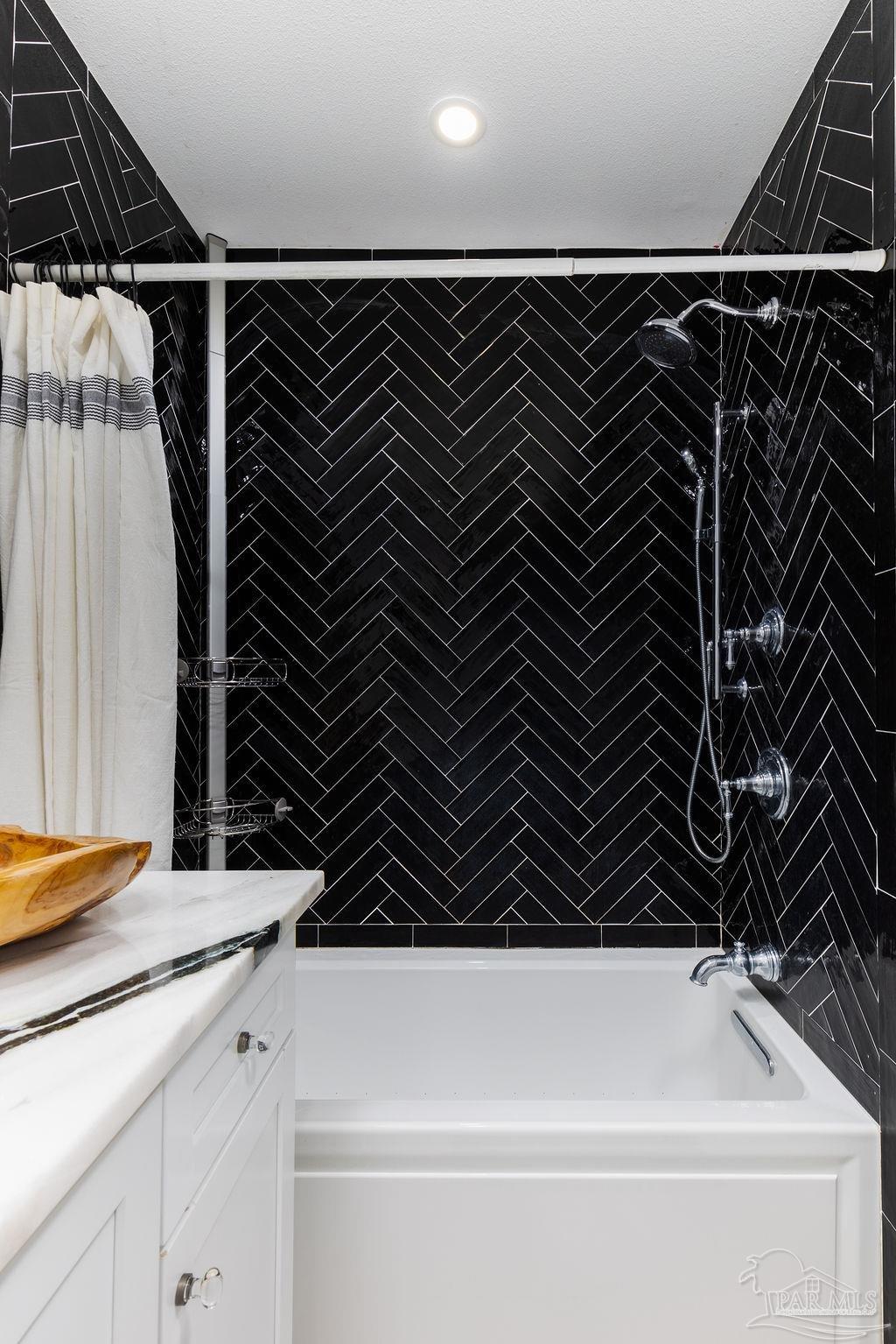 5 Portofino Dr # 1007