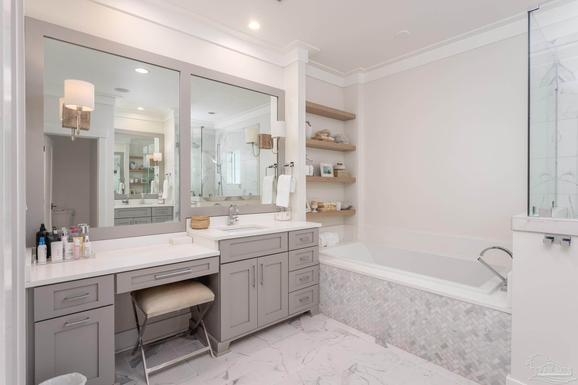 1004 Panferio Dr
