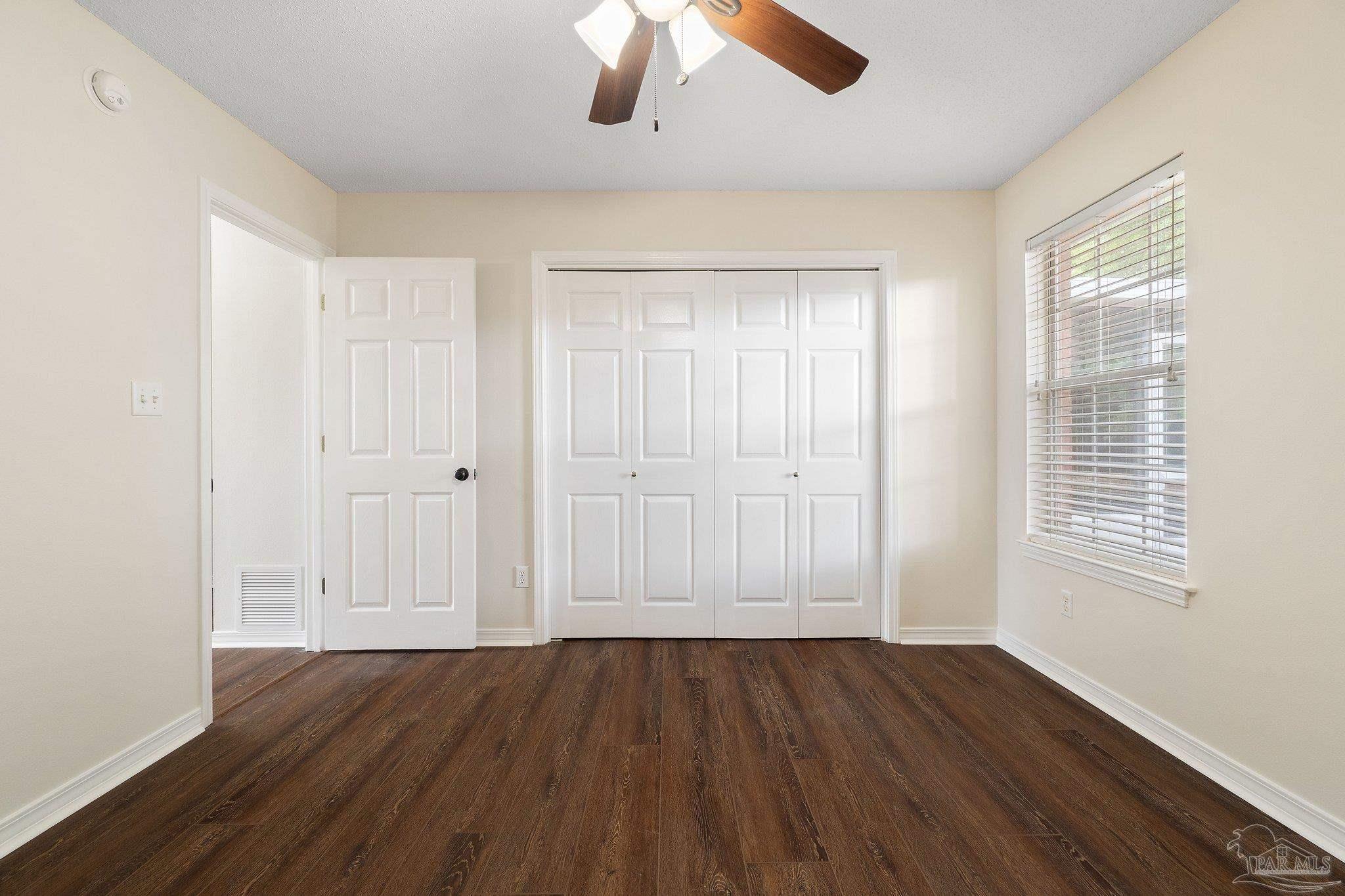 10170 Candlestick Ln