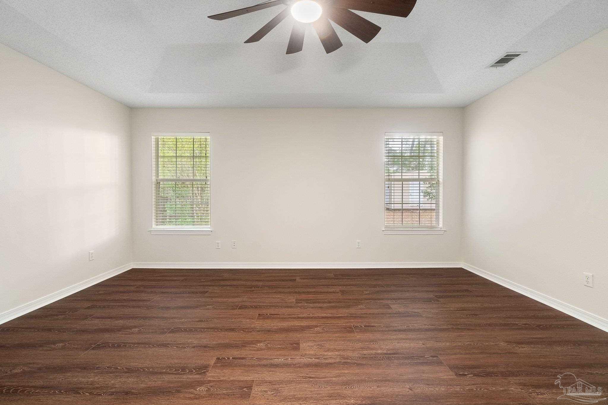 10170 Candlestick Ln