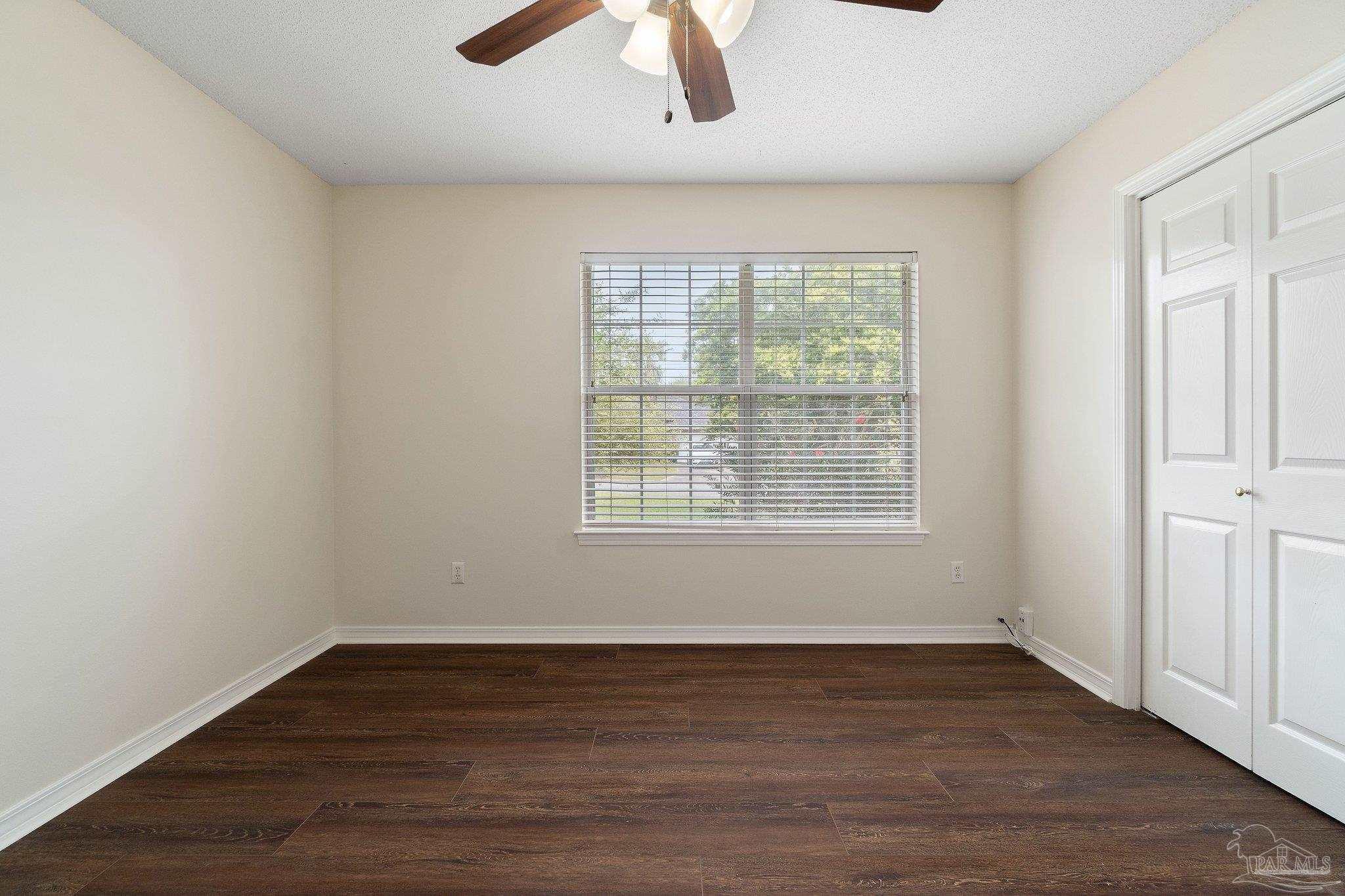10170 Candlestick Ln