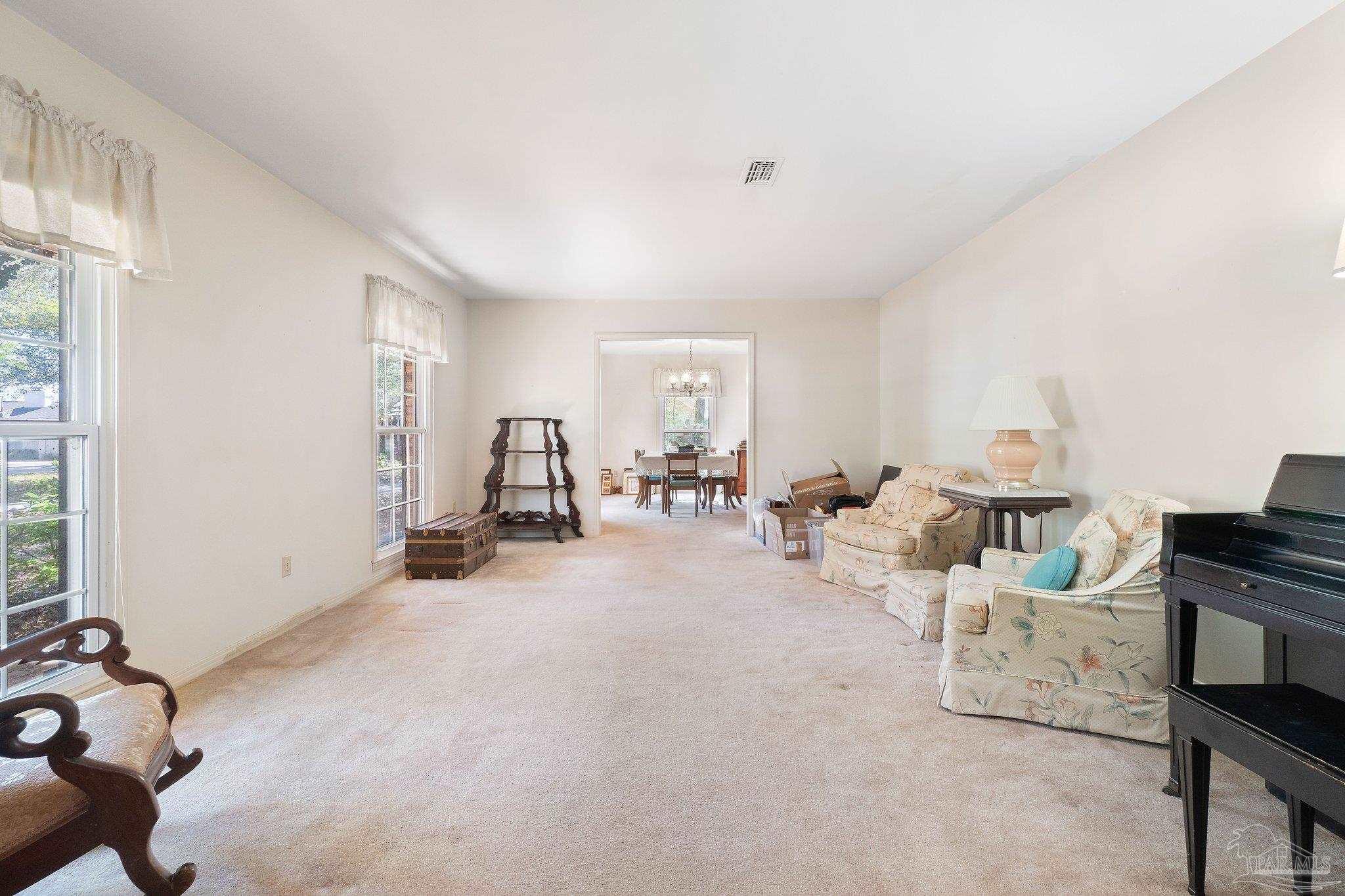 732 Mound Cir