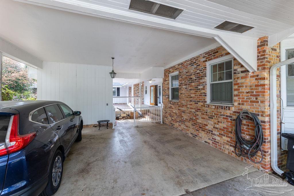 334 Woodbine Dr