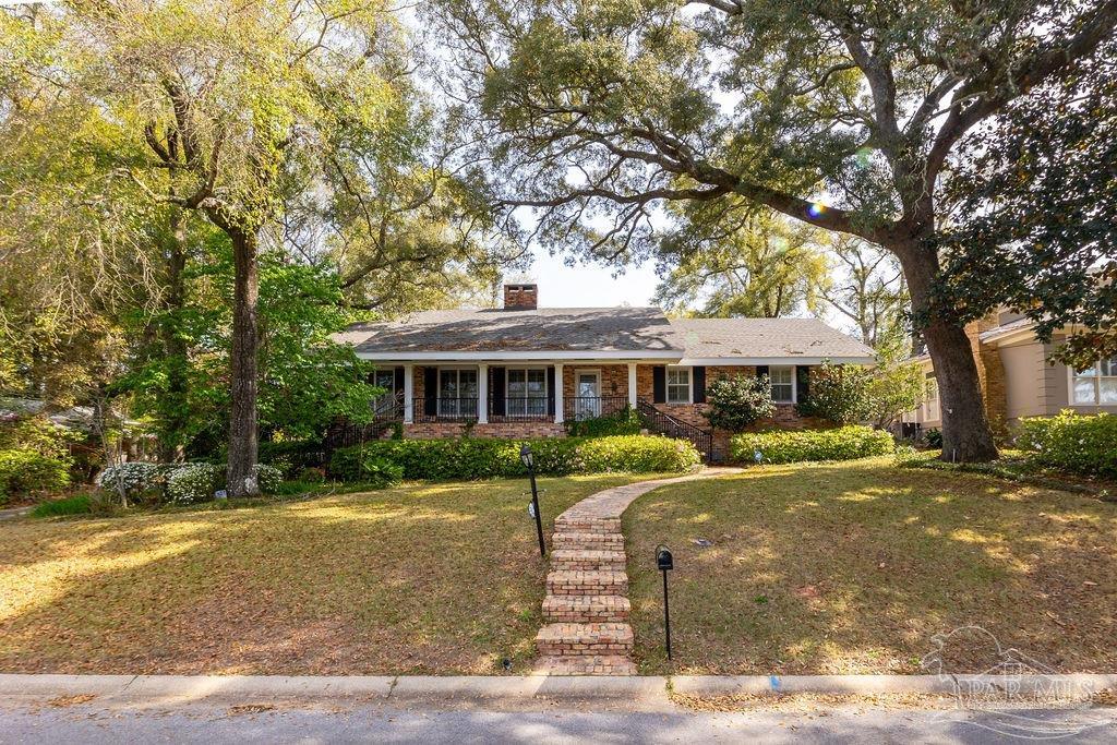 334 Woodbine Dr