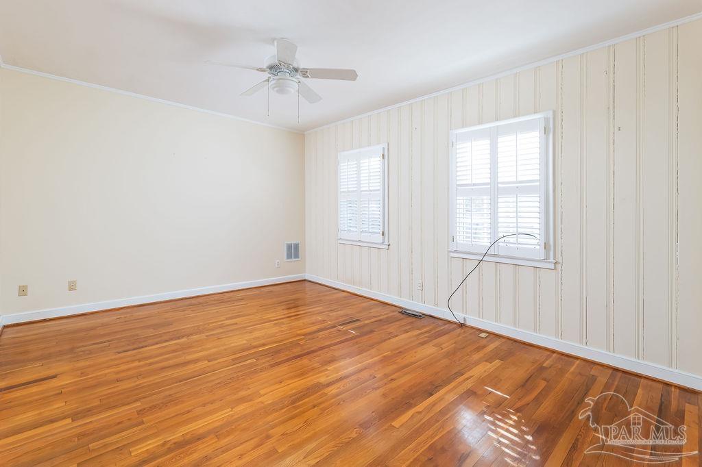 334 Woodbine Dr
