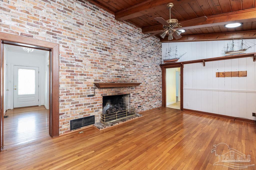 334 Woodbine Dr