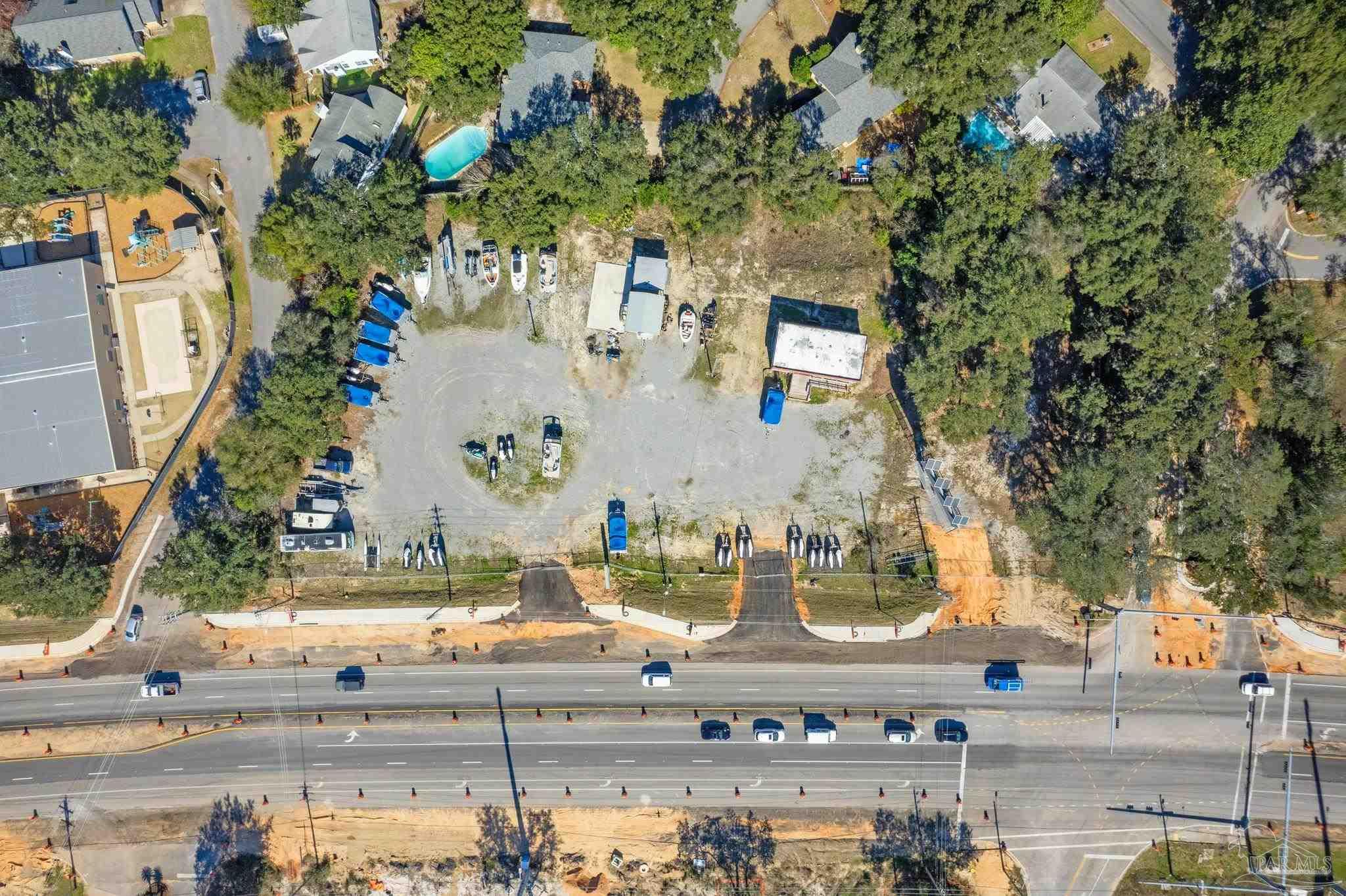 2816 Gulf Breeze Pkwy