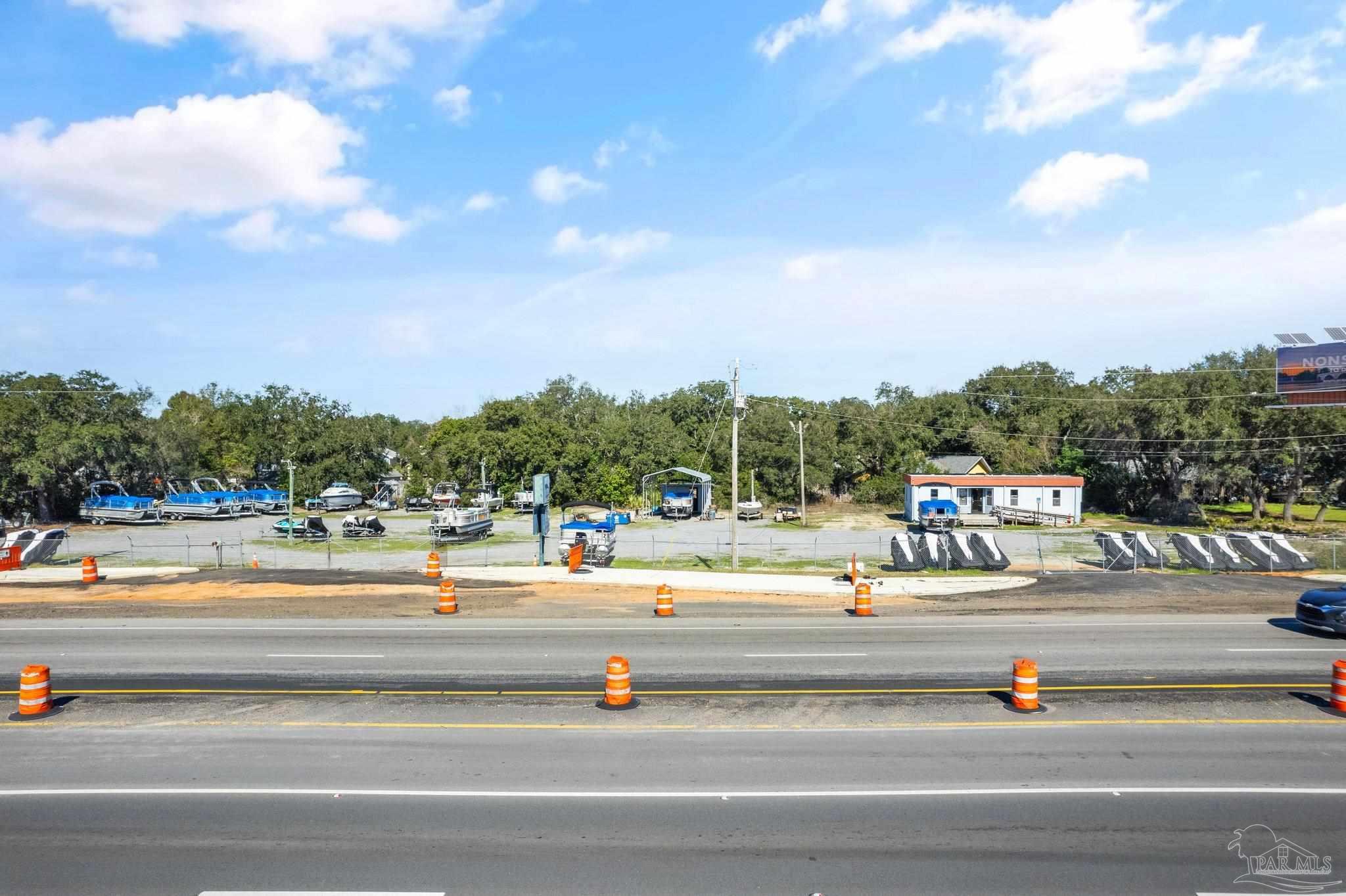 2816 Gulf Breeze Pkwy