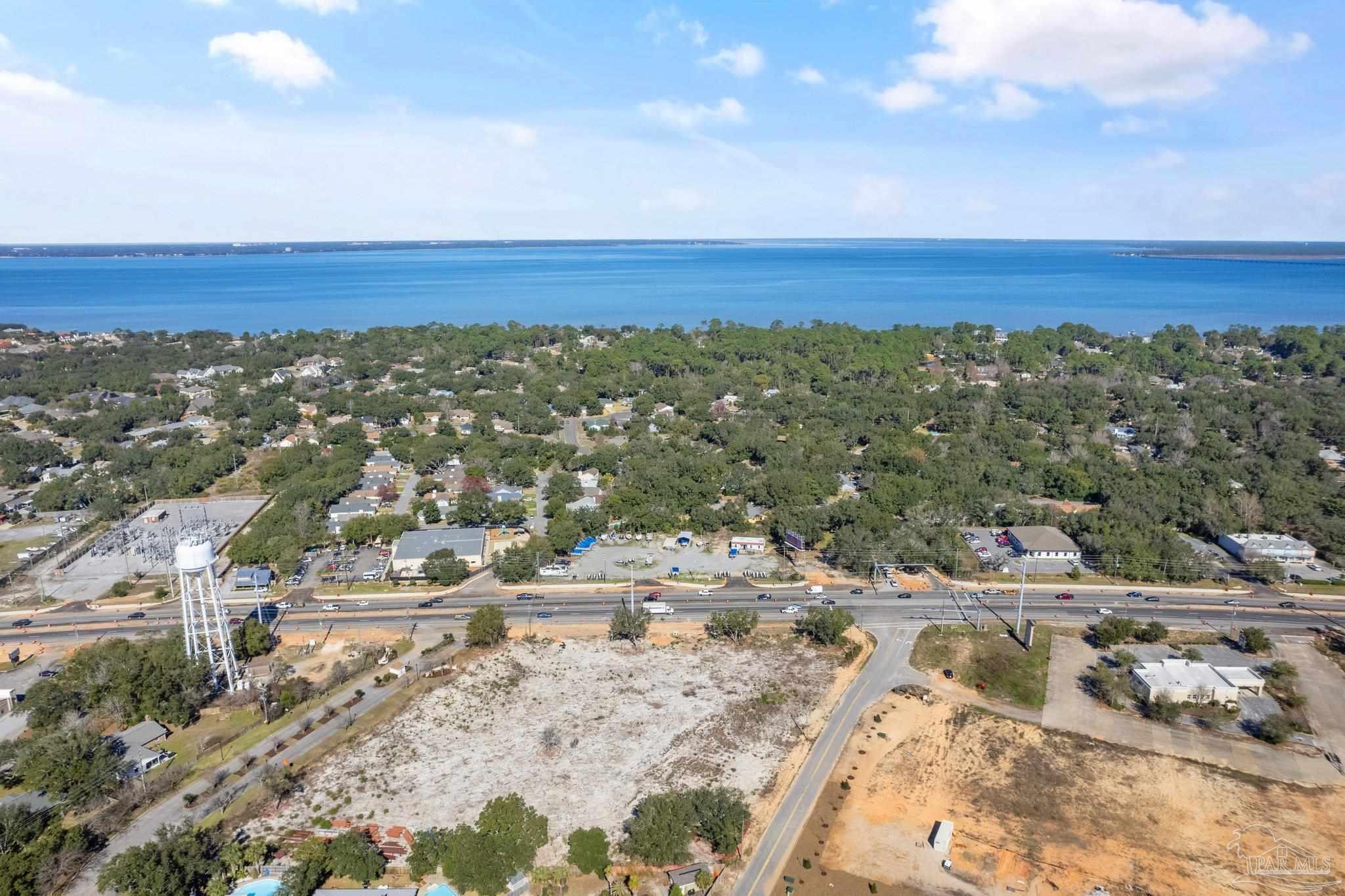 2816 Gulf Breeze Pkwy