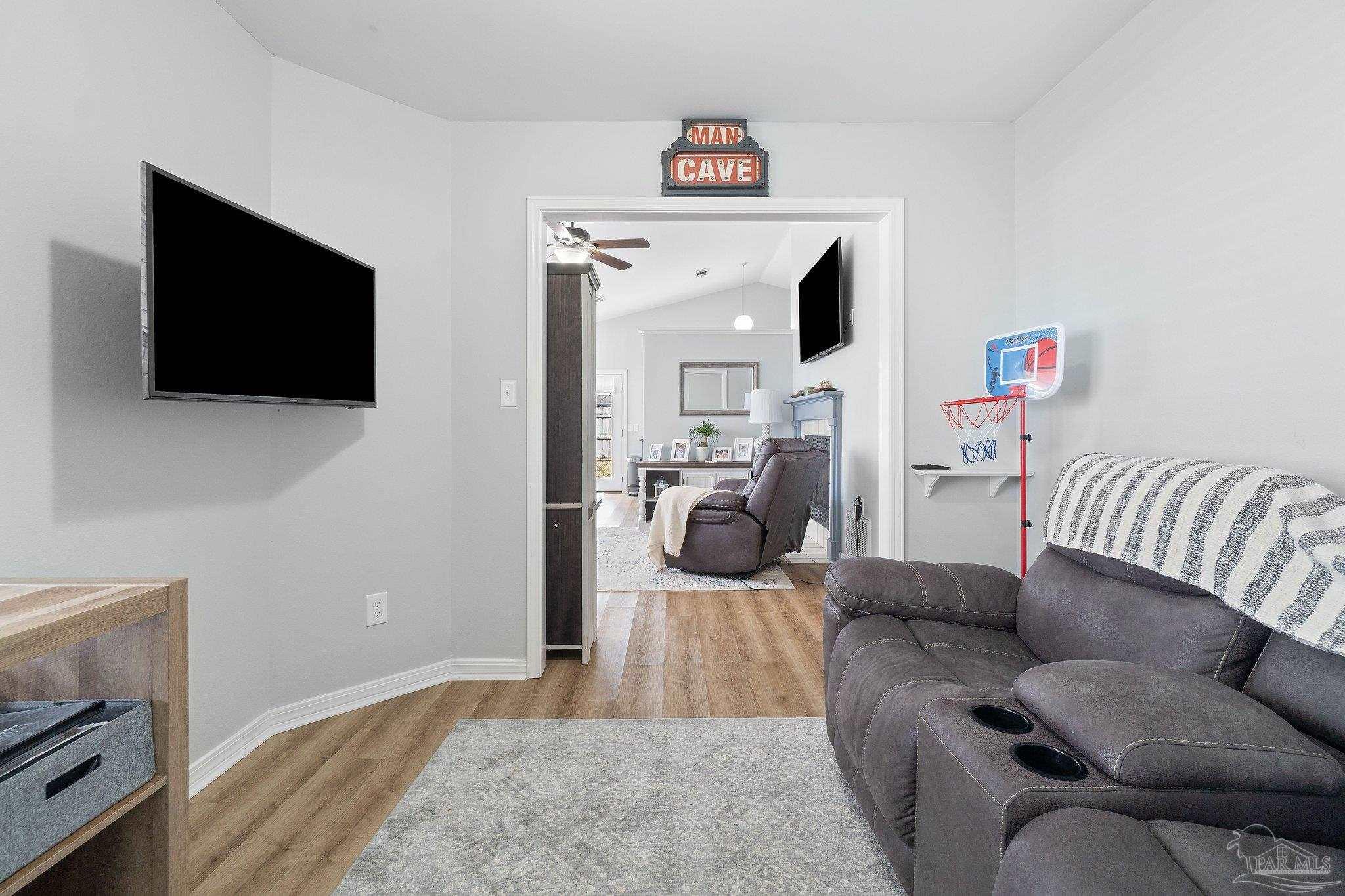 4111 Argenta Way