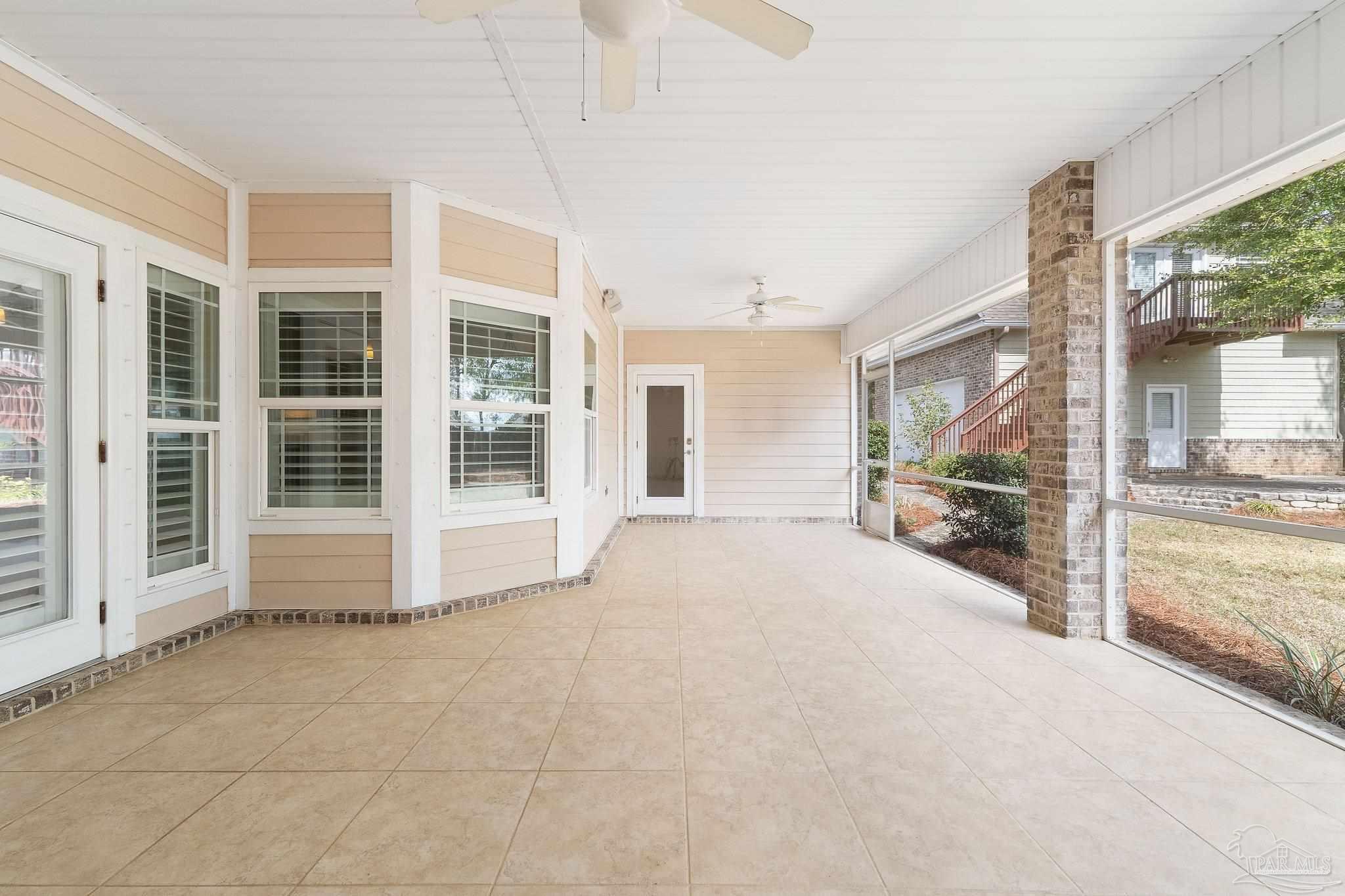 8640 Foxtail Loop