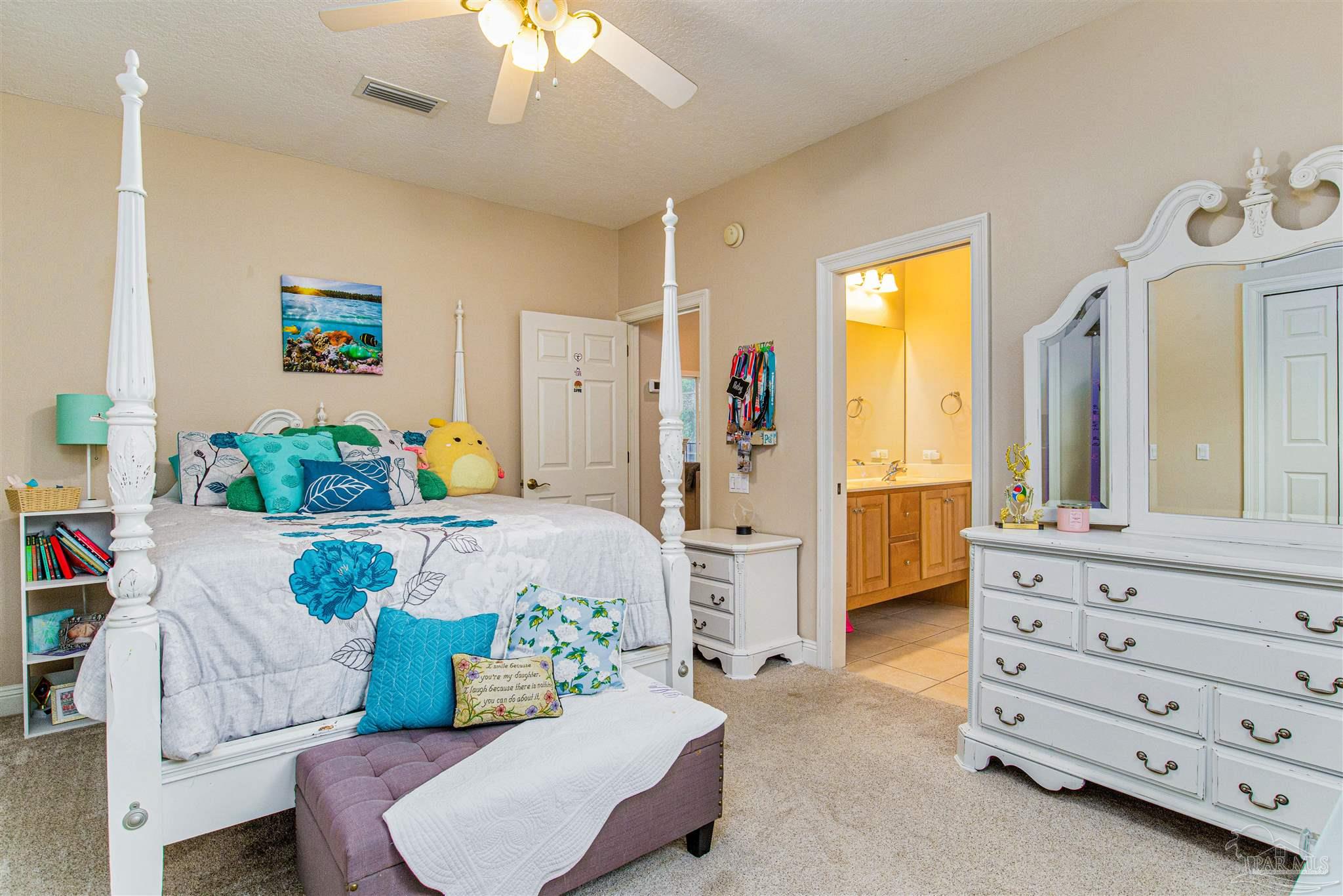 1190 Grand Pointe Dr