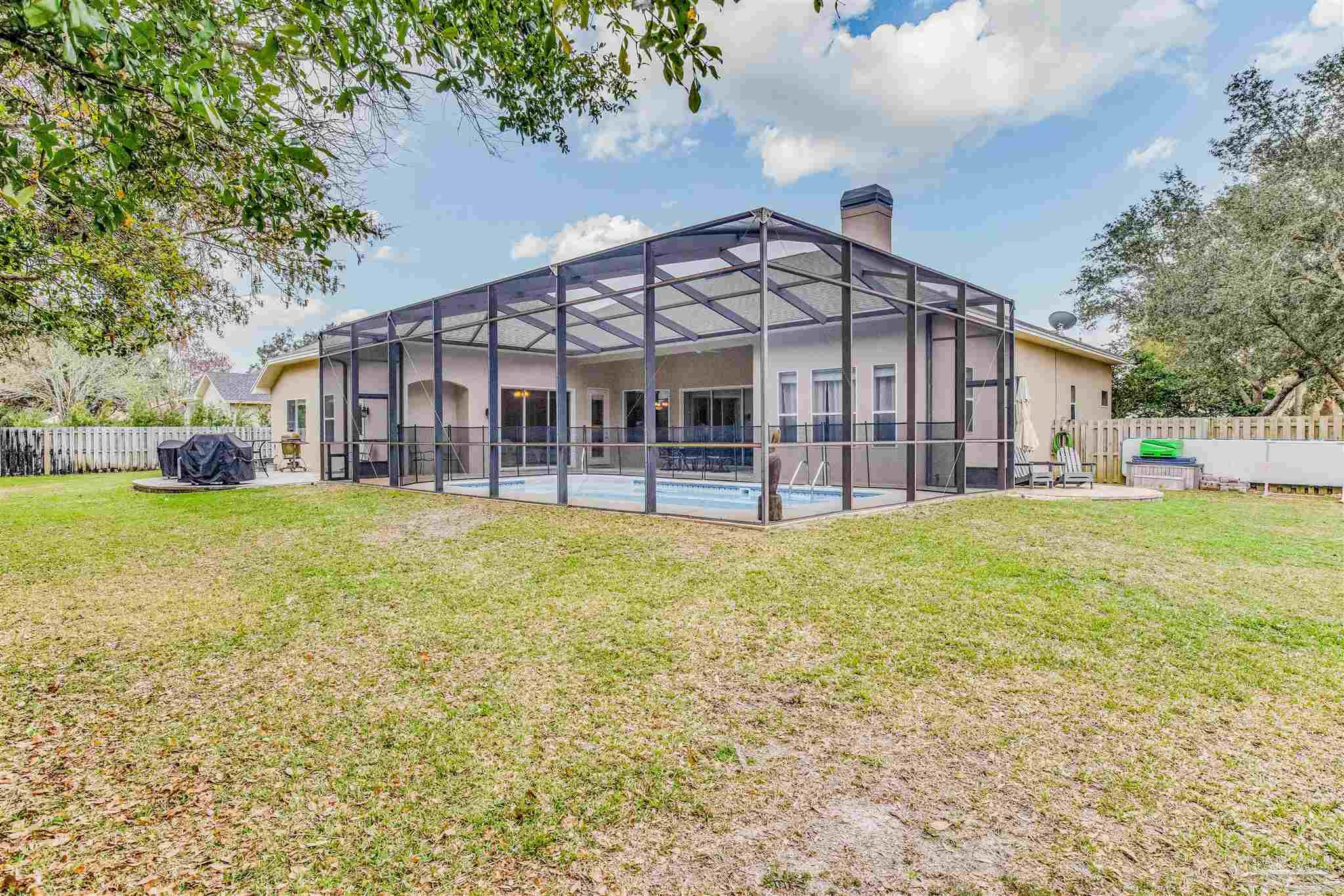 1190 Grand Pointe Dr