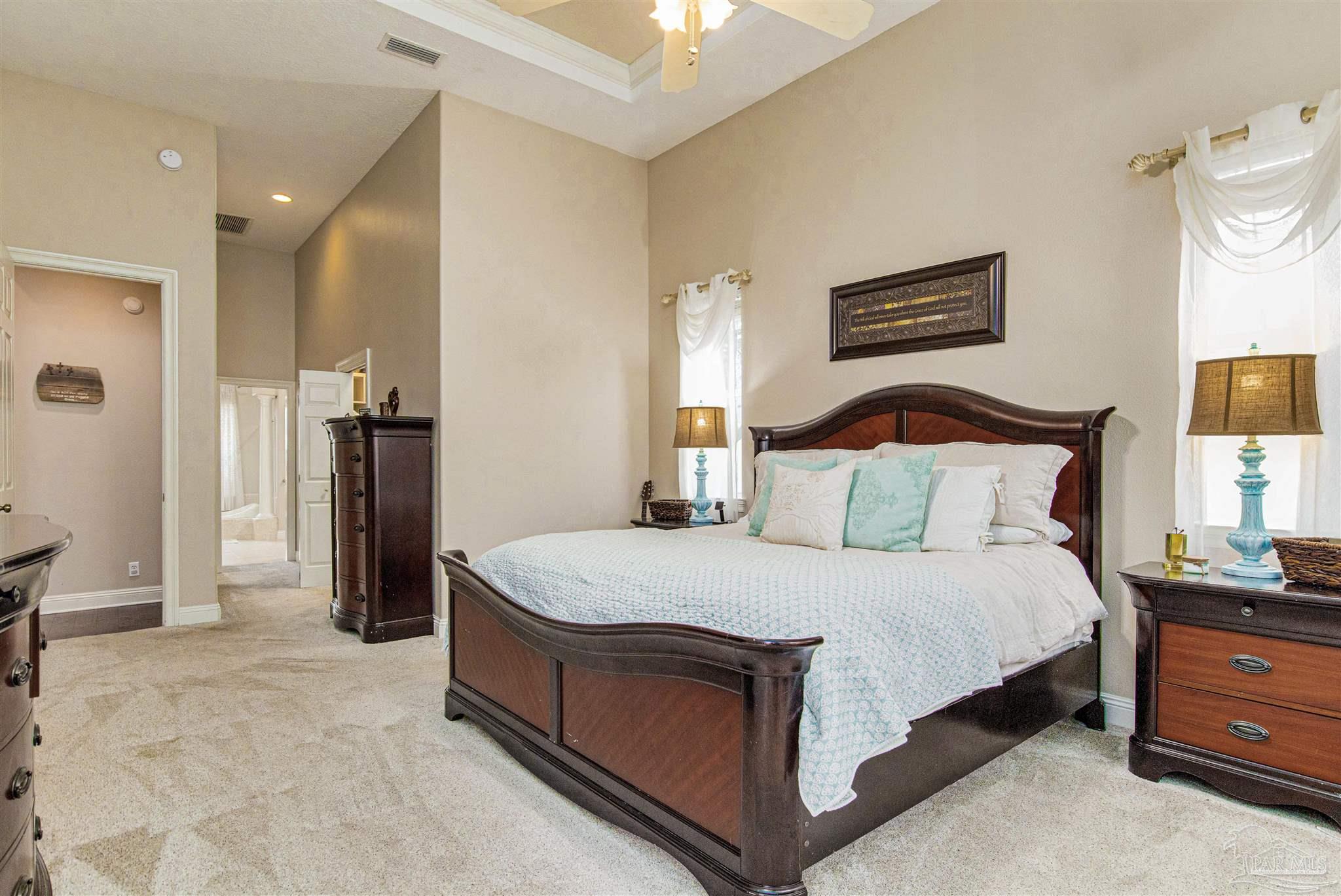 1190 Grand Pointe Dr