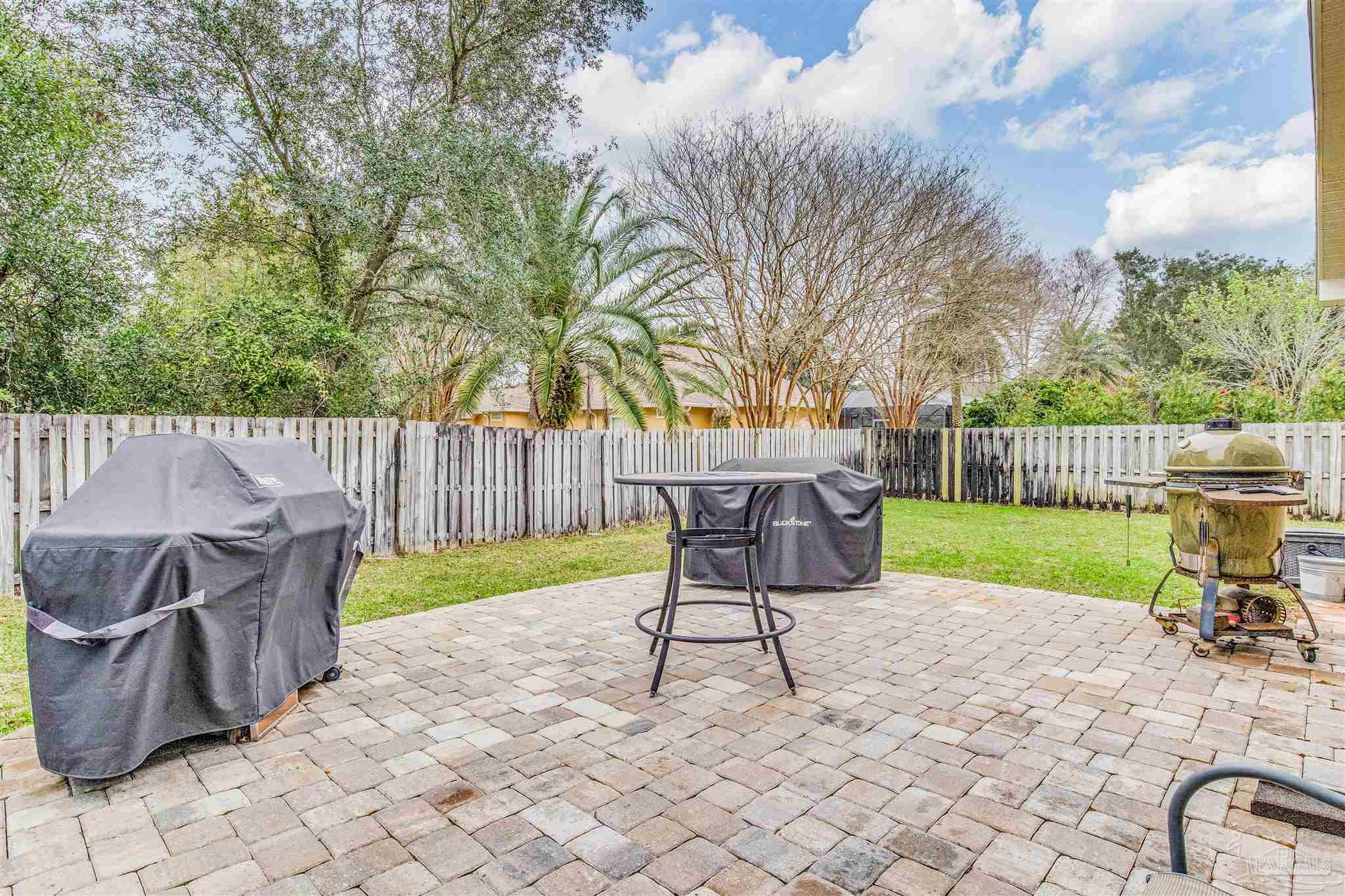 1190 Grand Pointe Dr