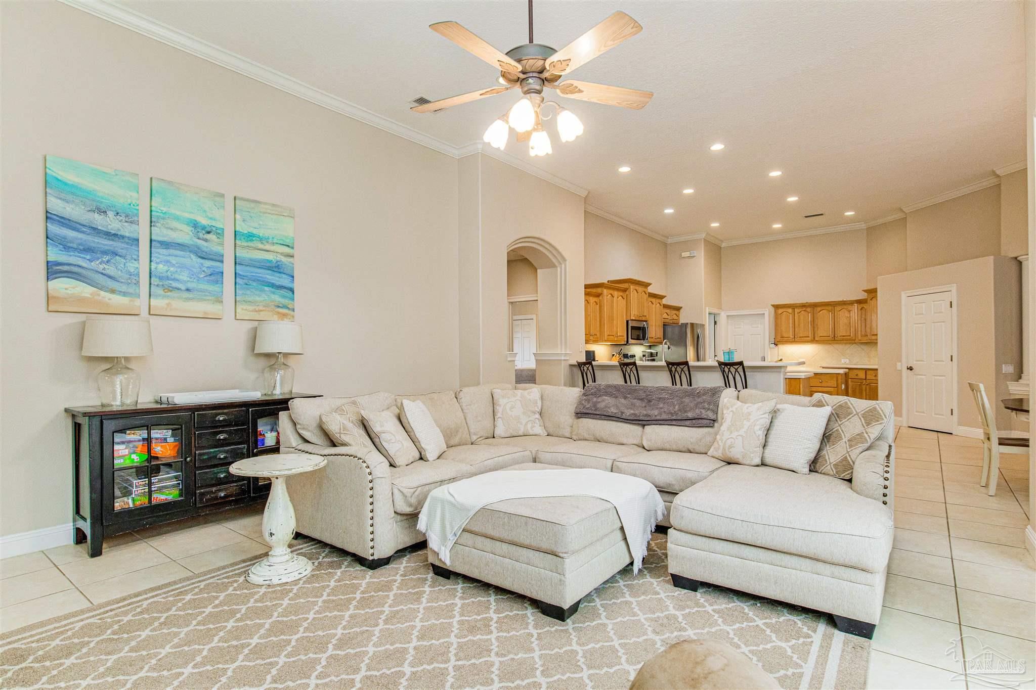 1190 Grand Pointe Dr