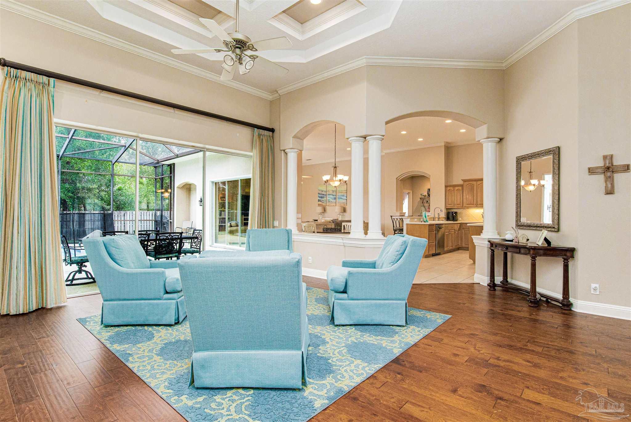 1190 Grand Pointe Dr