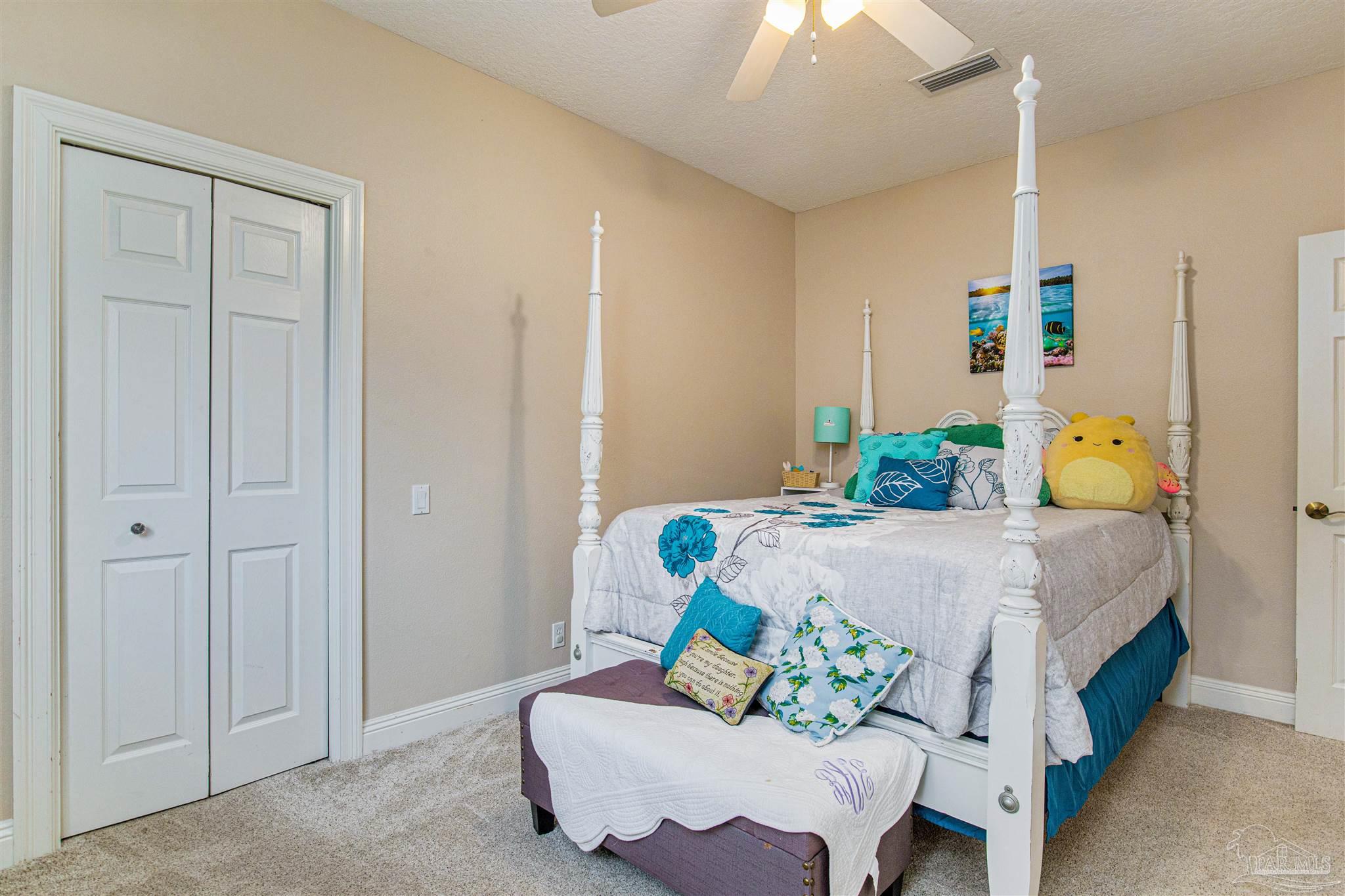 1190 Grand Pointe Dr