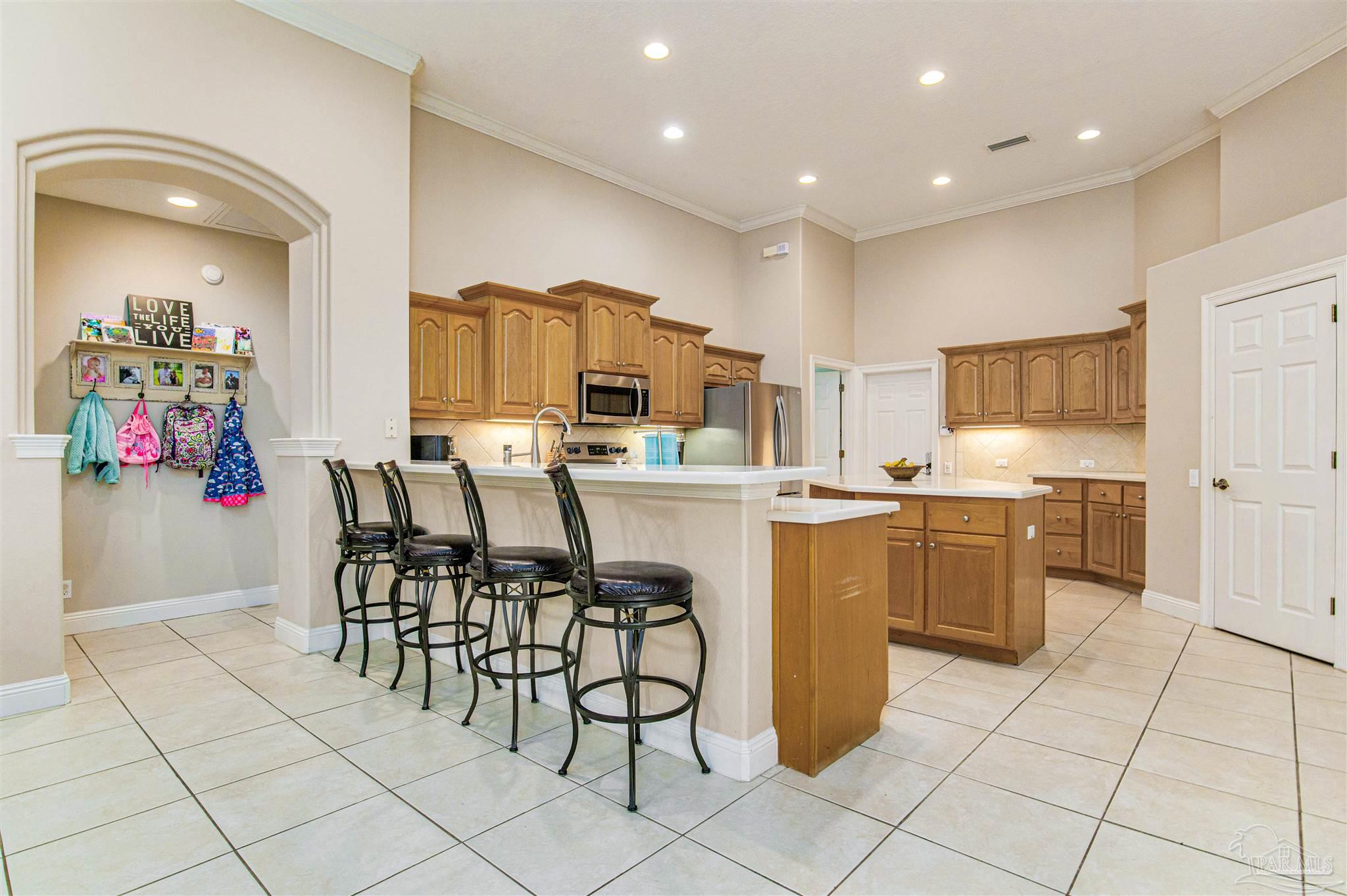 1190 Grand Pointe Dr