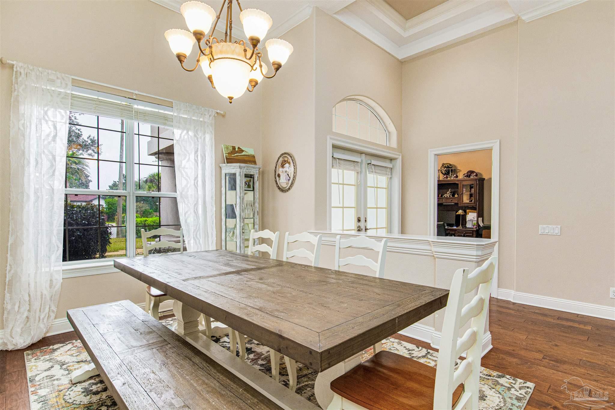 1190 Grand Pointe Dr