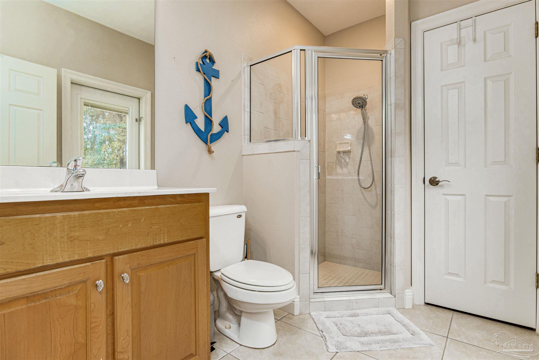 1190 Grand Pointe Dr