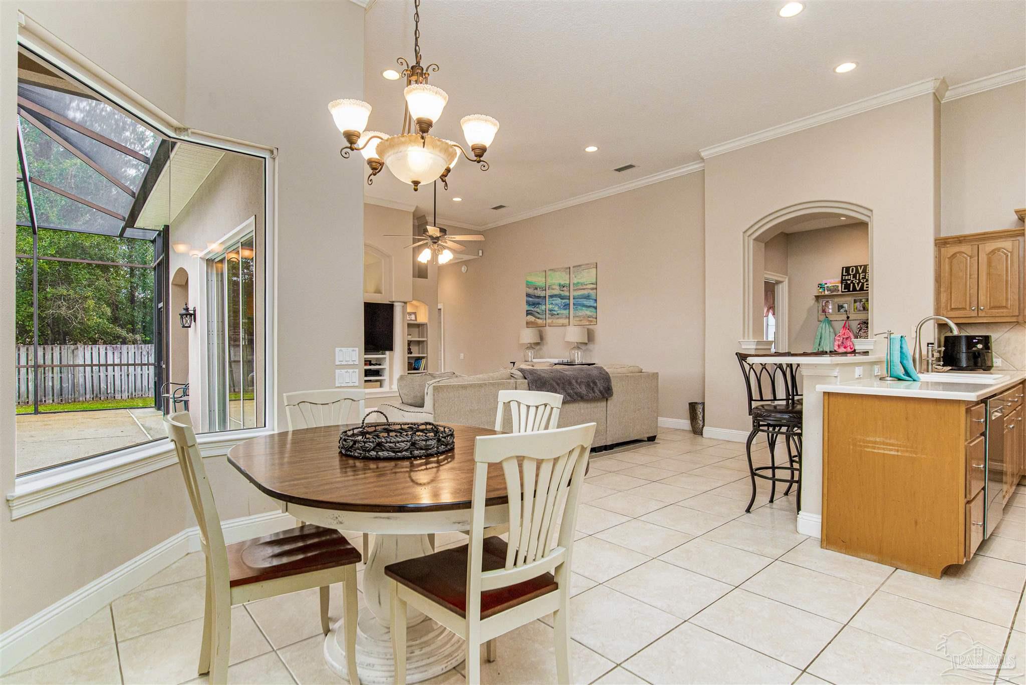 1190 Grand Pointe Dr