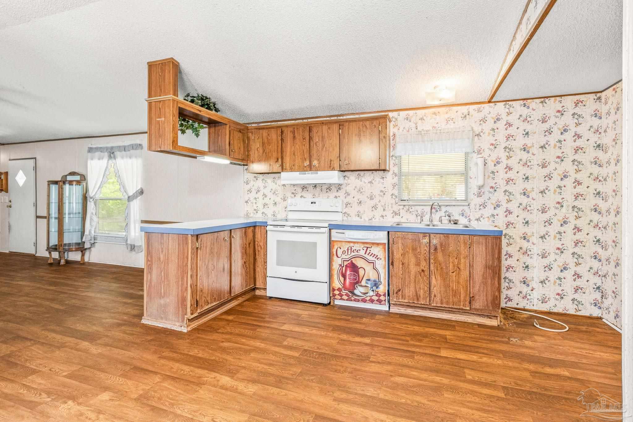 3223 Sandy Ln