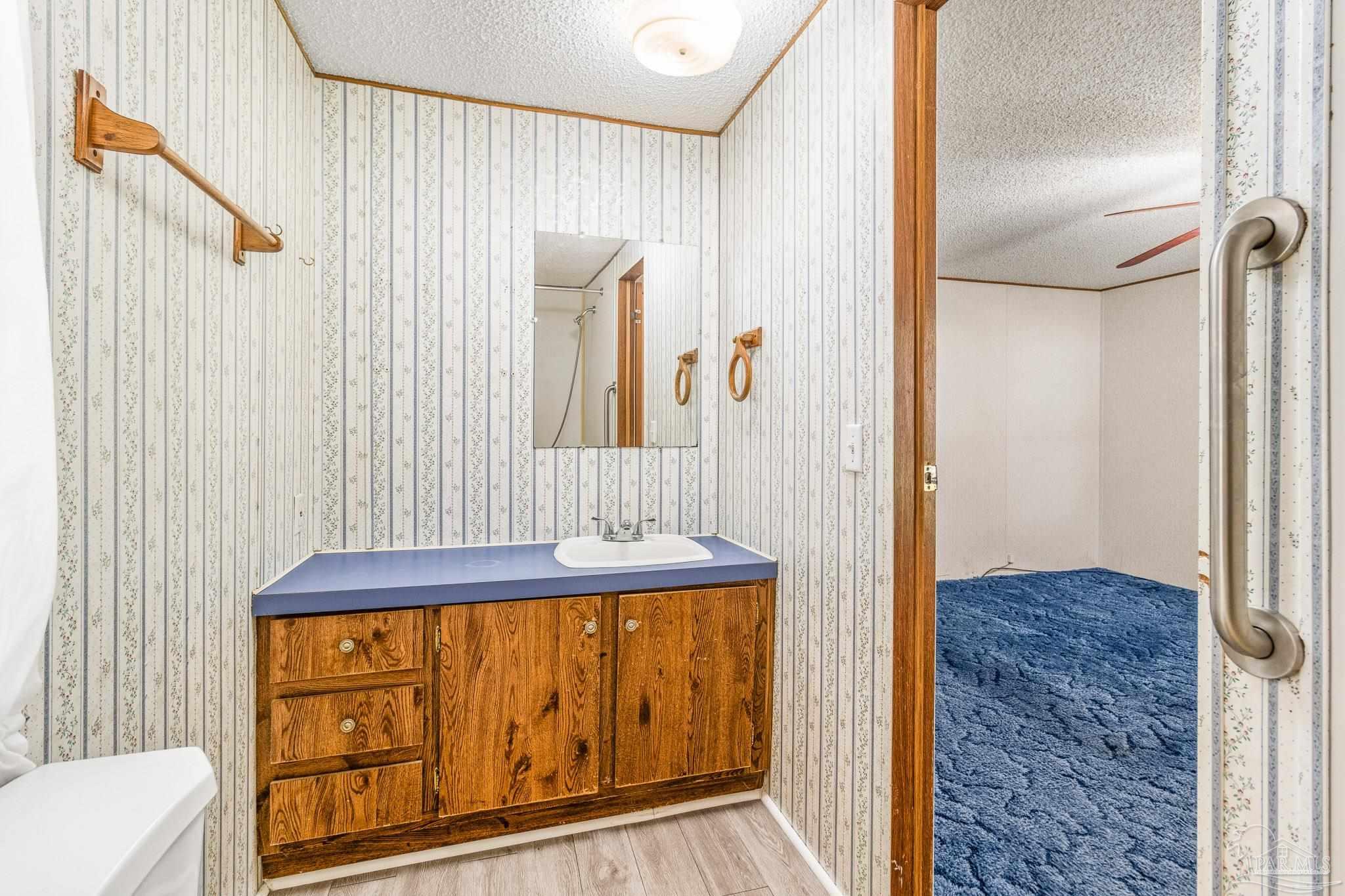 3223 Sandy Ln